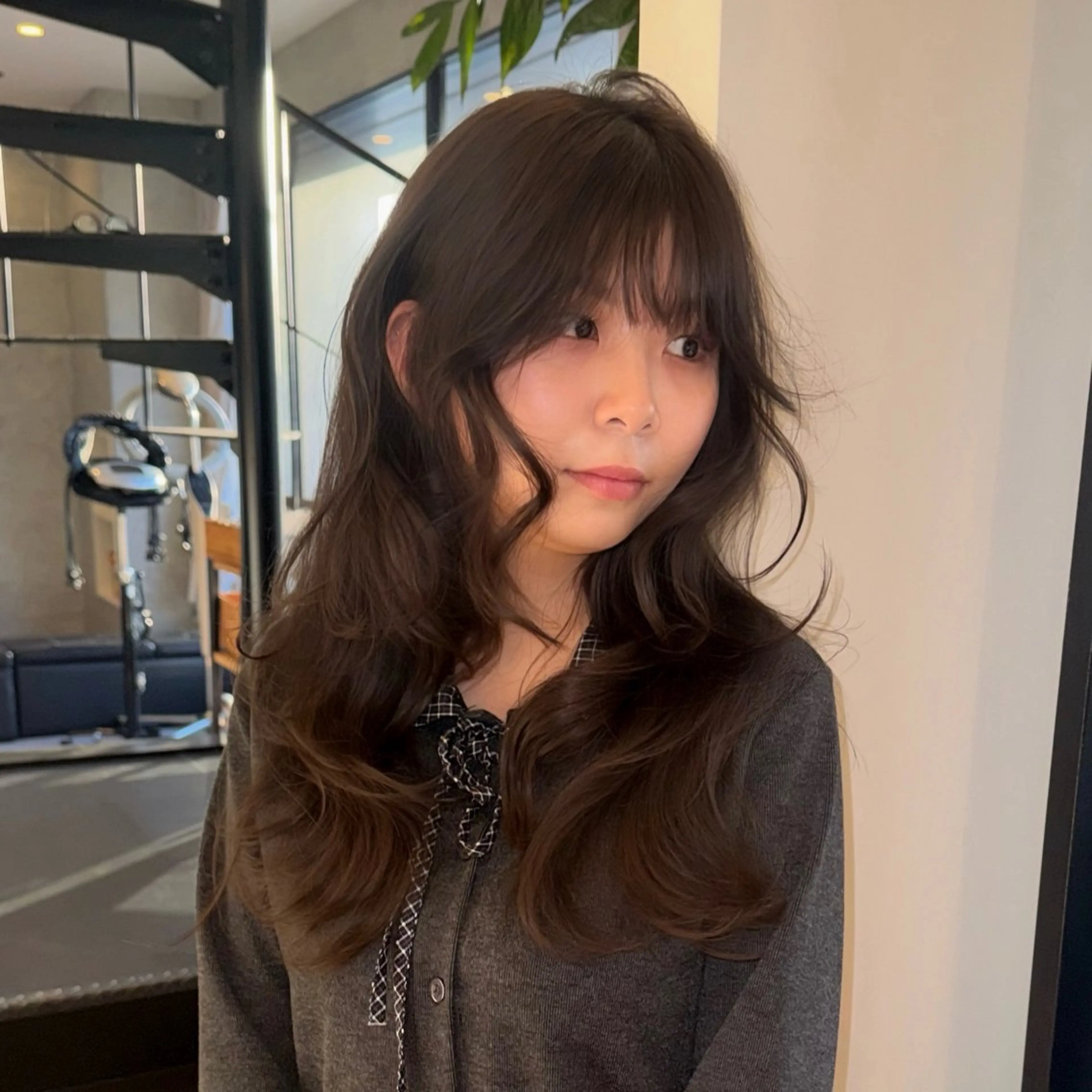 ロング カラー ベージュカラー/長岡 レイヤーカット/コウのヘアスタイル