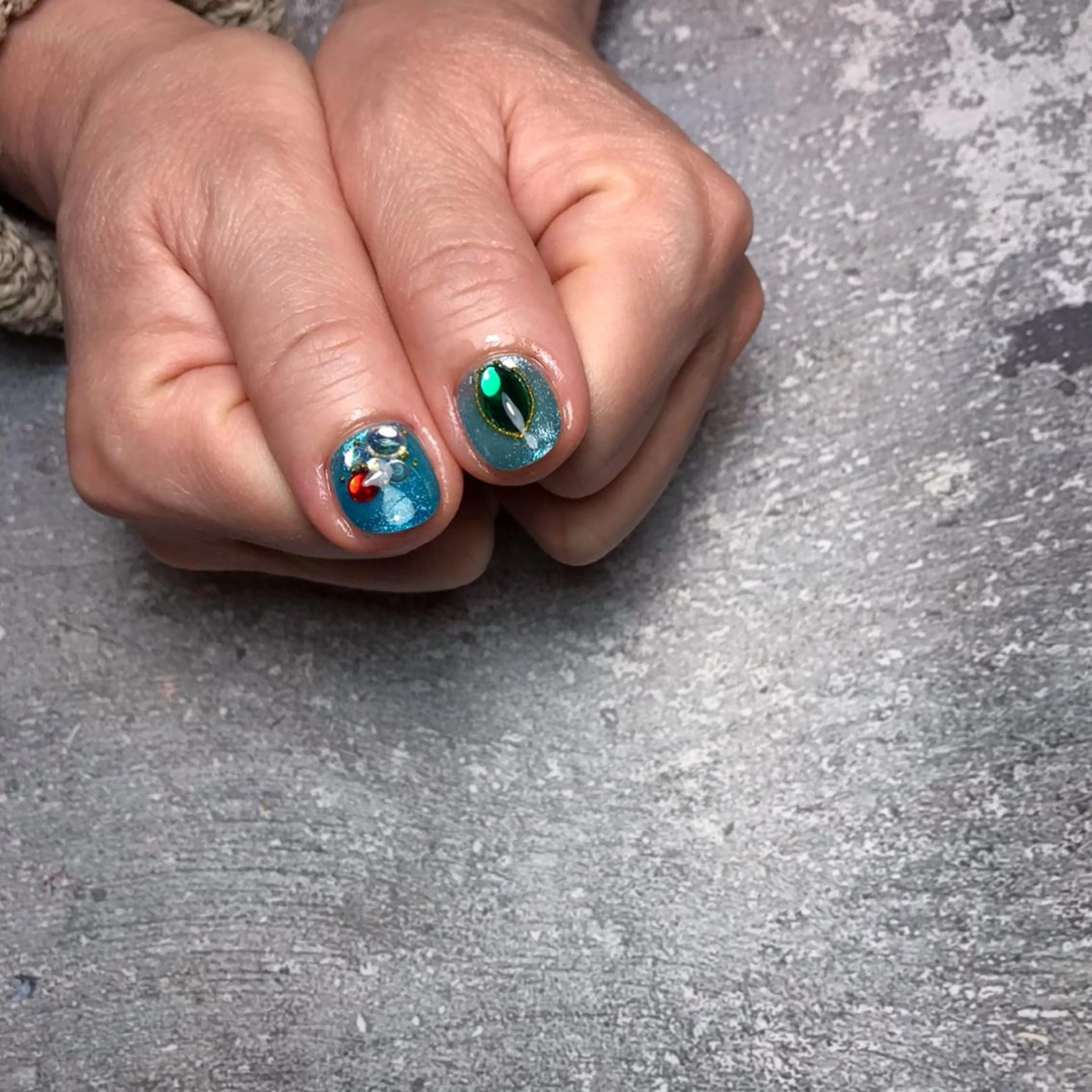 ネイル ハンドネイル 💅chainail _aiのネイルデザイン
