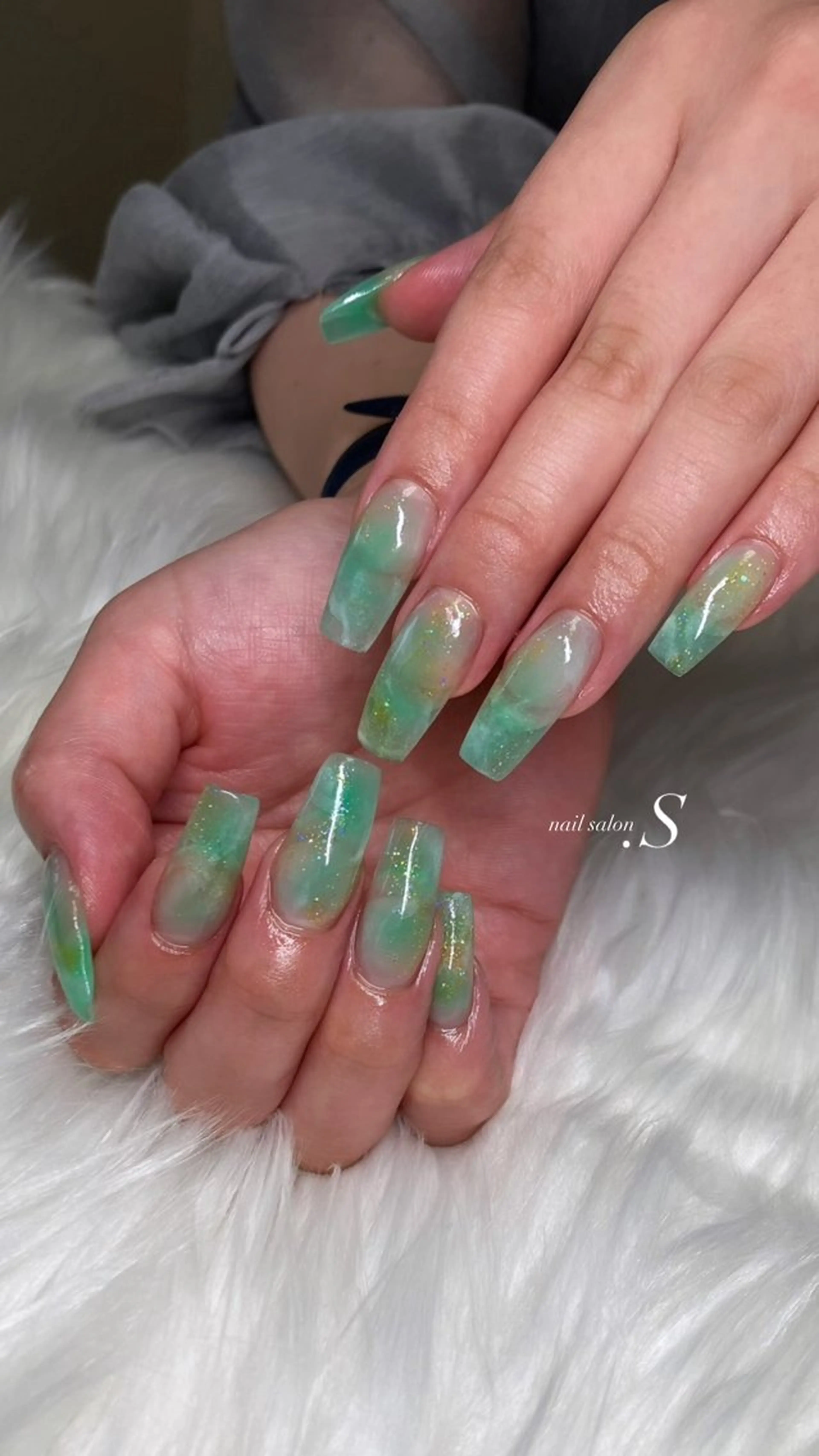 ネイル ハンドネイル 関山 志乃のネイルデザイン