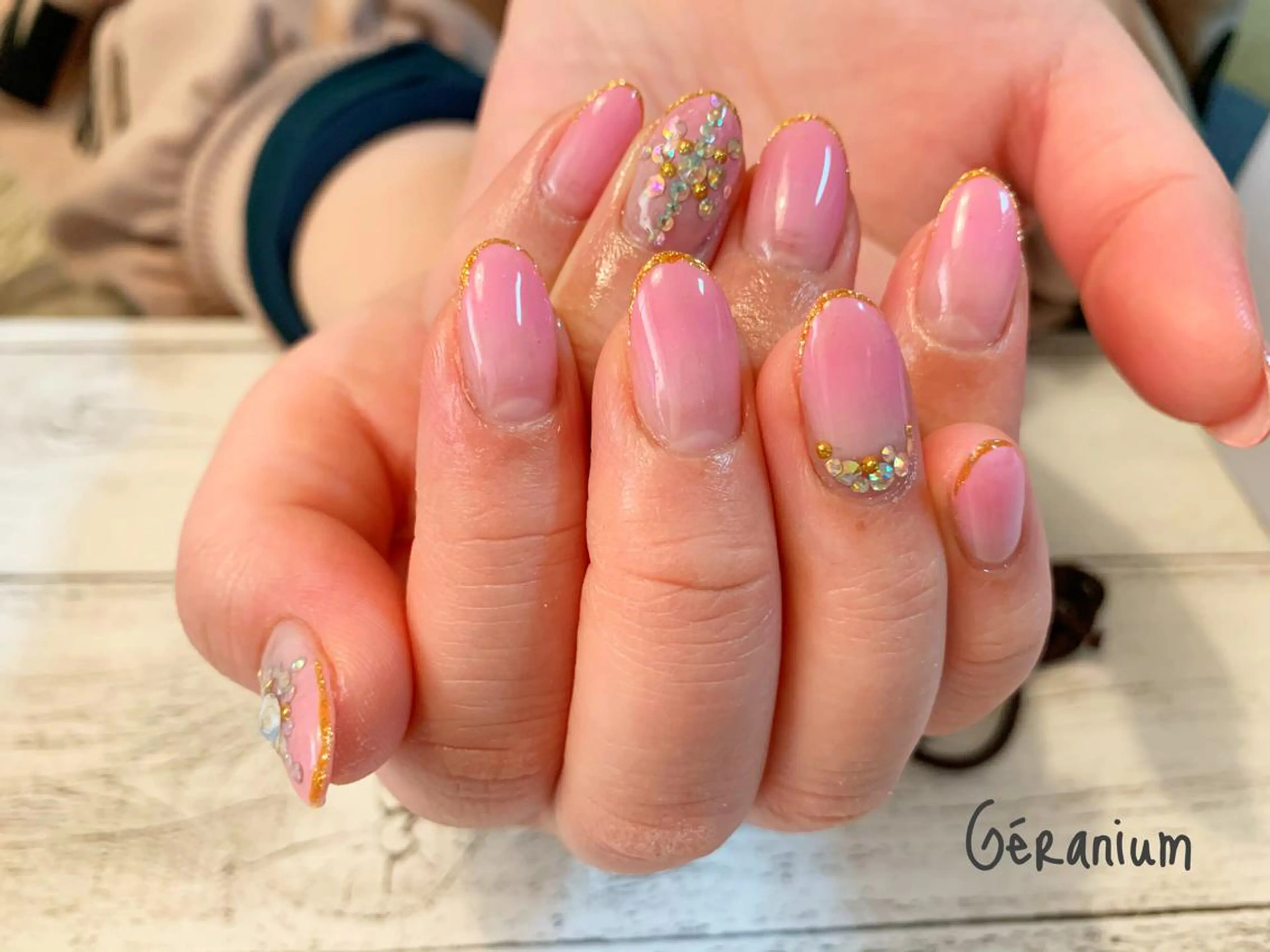 ネイル ハンドネイル GéRanium Harukaのネイルデザイン