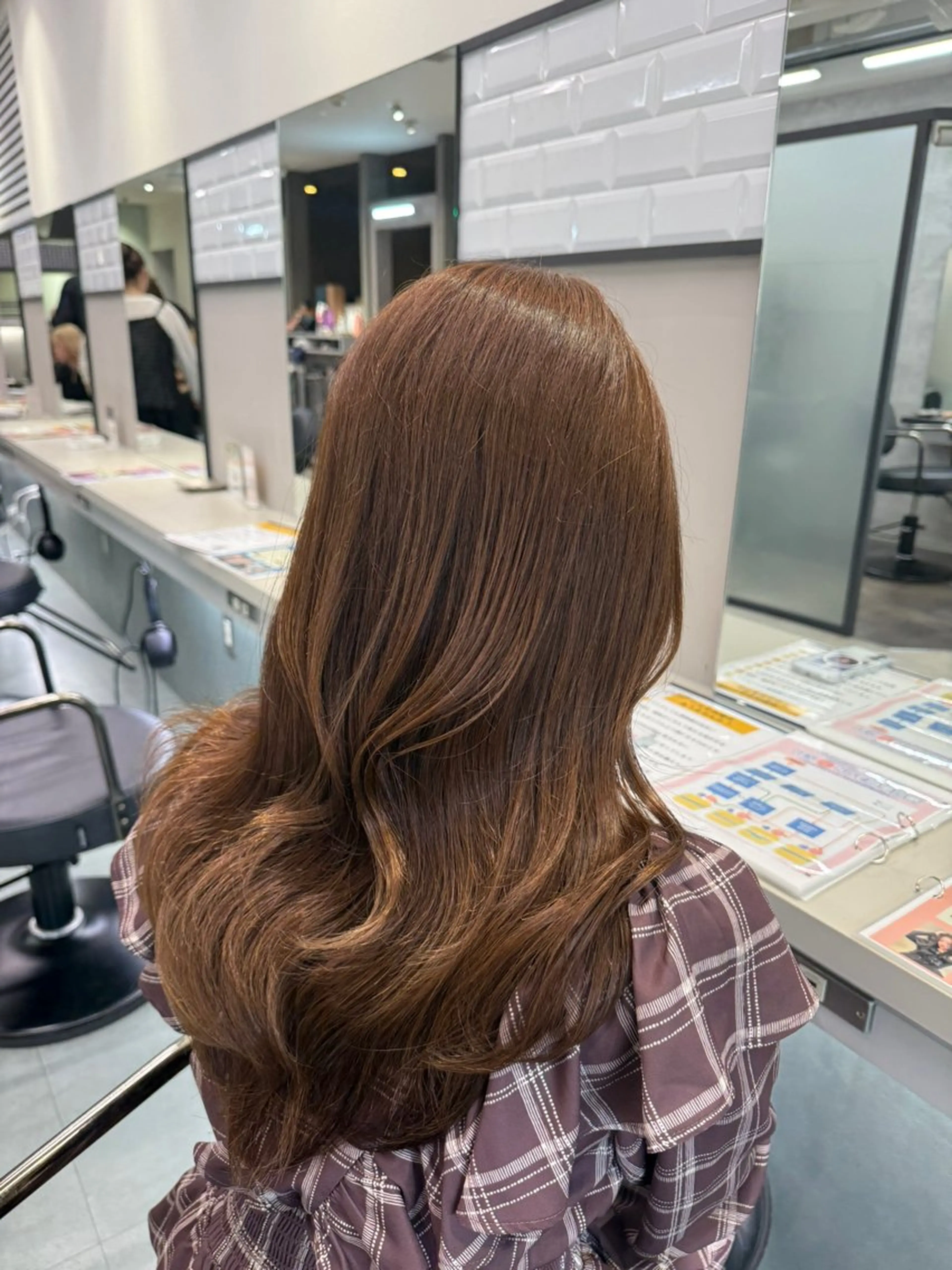 ロング 韓国風ヘア ヘアカラー 平山 翔意のヘアスタイル