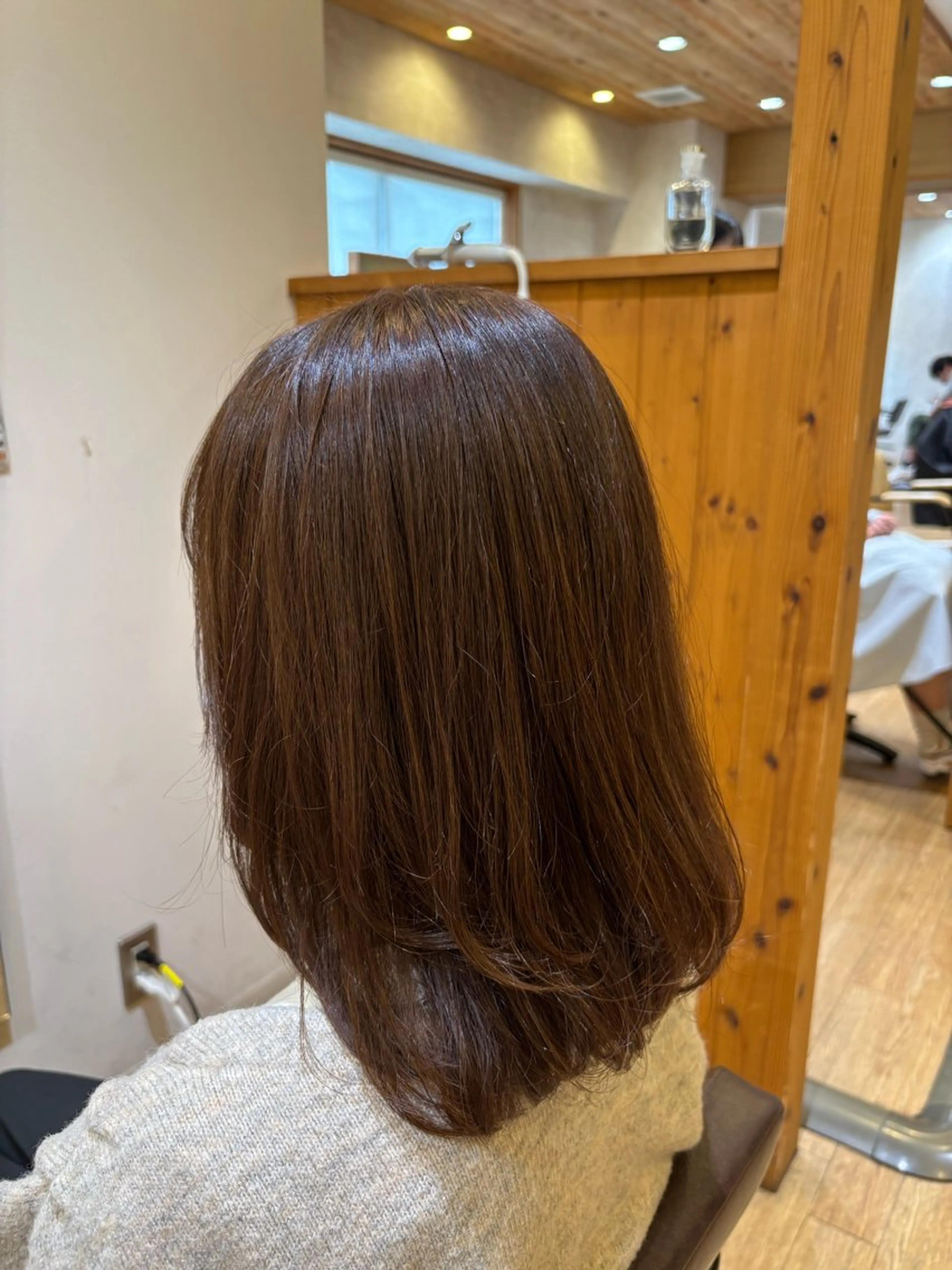 ミディアム カット ヘアカラー トリートメント レイヤー/髪質改善 山口   恋のヘアスタイル