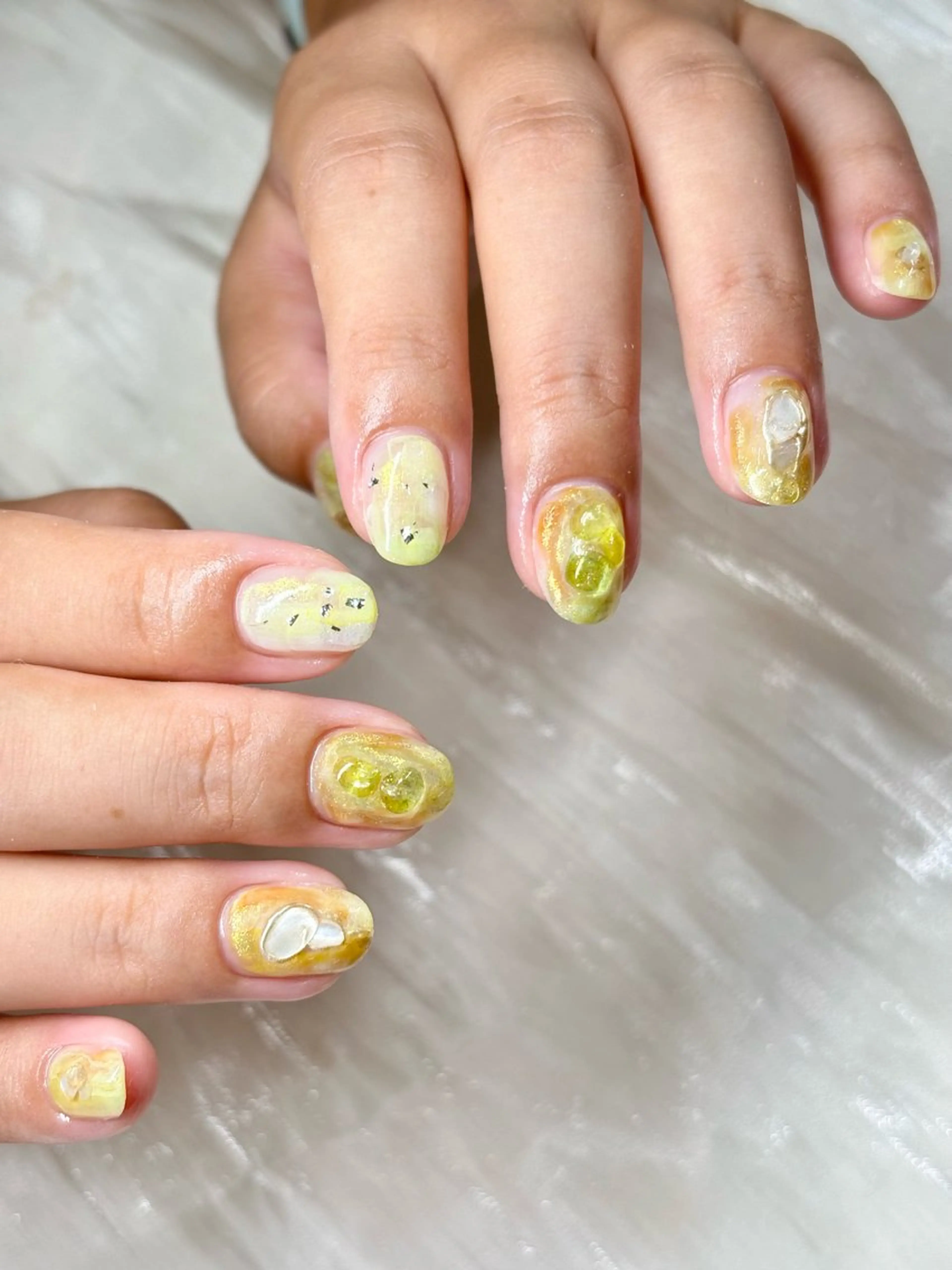 ネイル アートネイル ニュアンスネイル ETE LUNA NAILのネイルデザイン