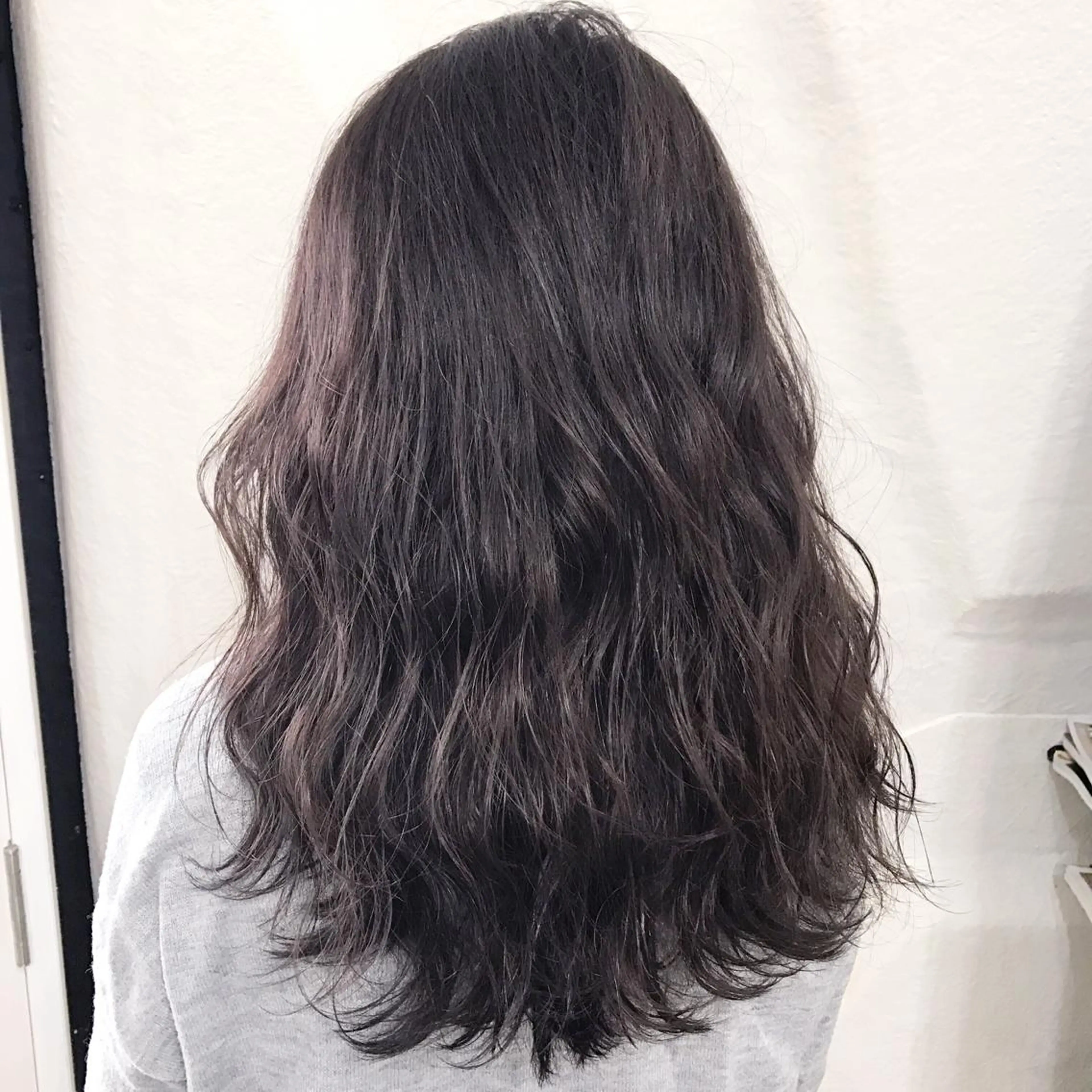 カラー アッシュ ブリーチ ラベンダーカラー ラベンダーアッシュ ピンクカラー K-POP好き美容師 🇰🇷Kai.Yのヘアスタイル