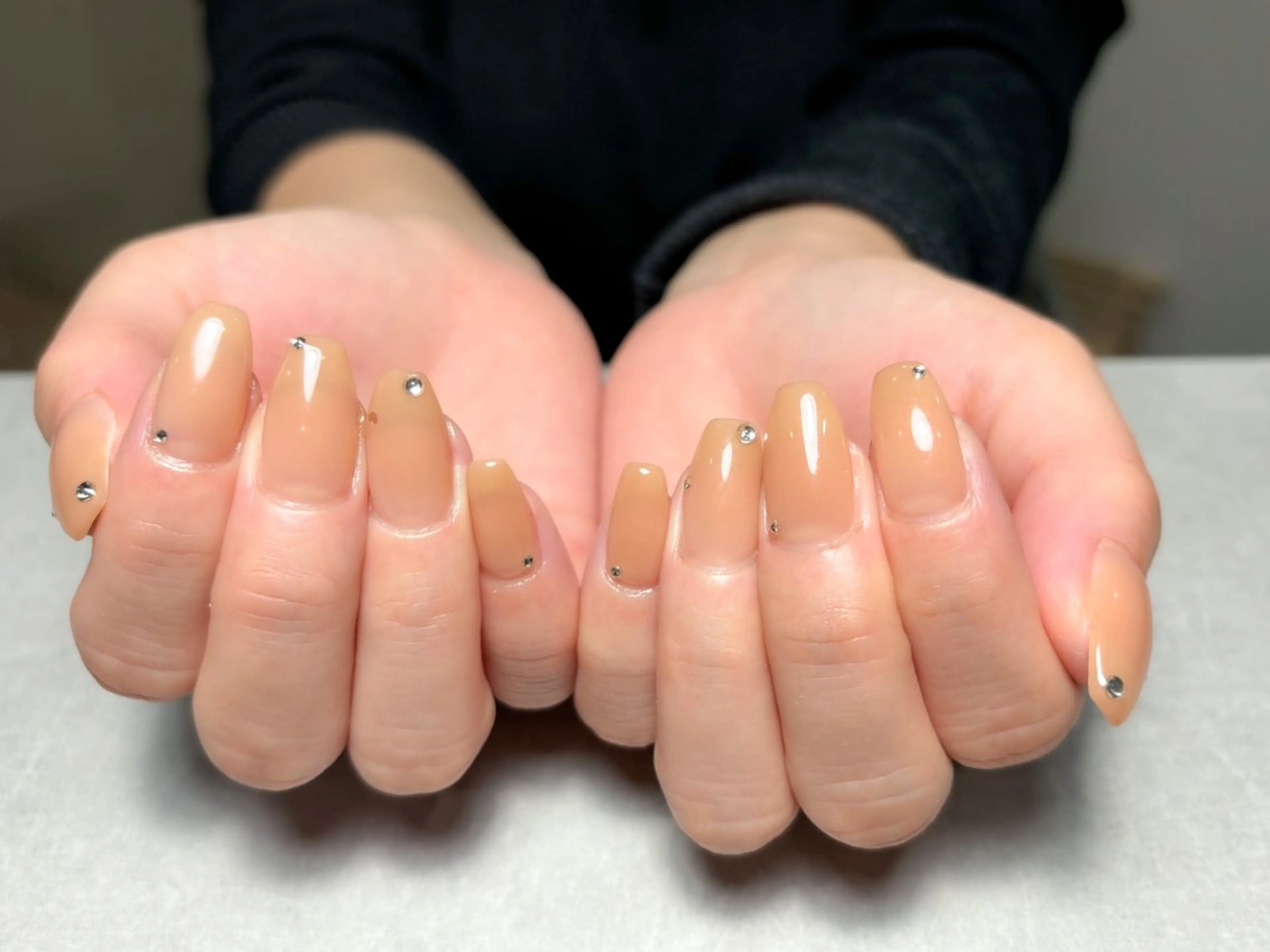 ネイル ジェルネイル ワンカラーネイル パラジェル ハンドネイル SALON yc.hacciのマツエク・マツパデザイン