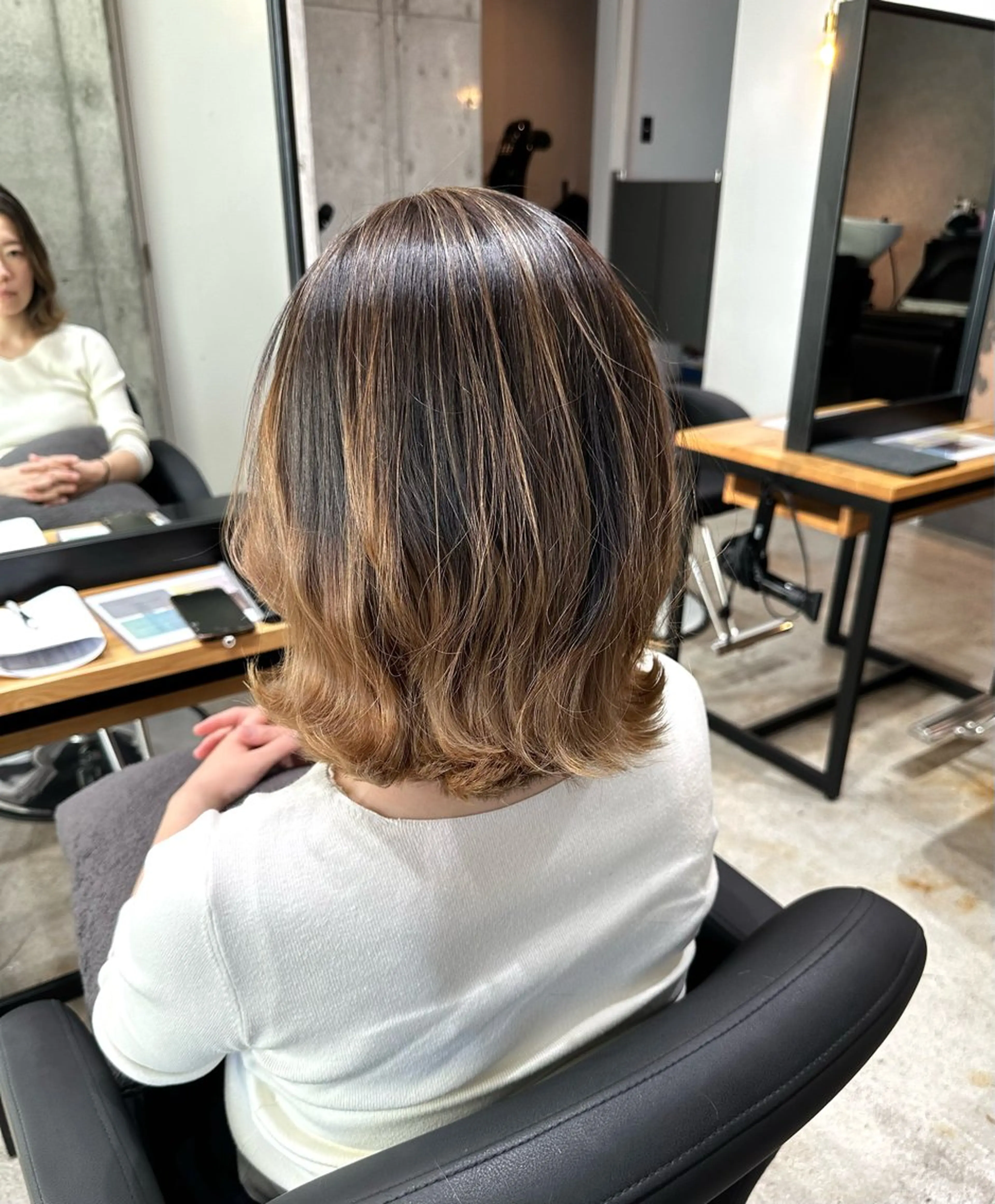 ミディアム カラー カット ヘアカラー トリートメント ✨髪質改善/ハイトー ン/艶髪高山のヘアスタイル