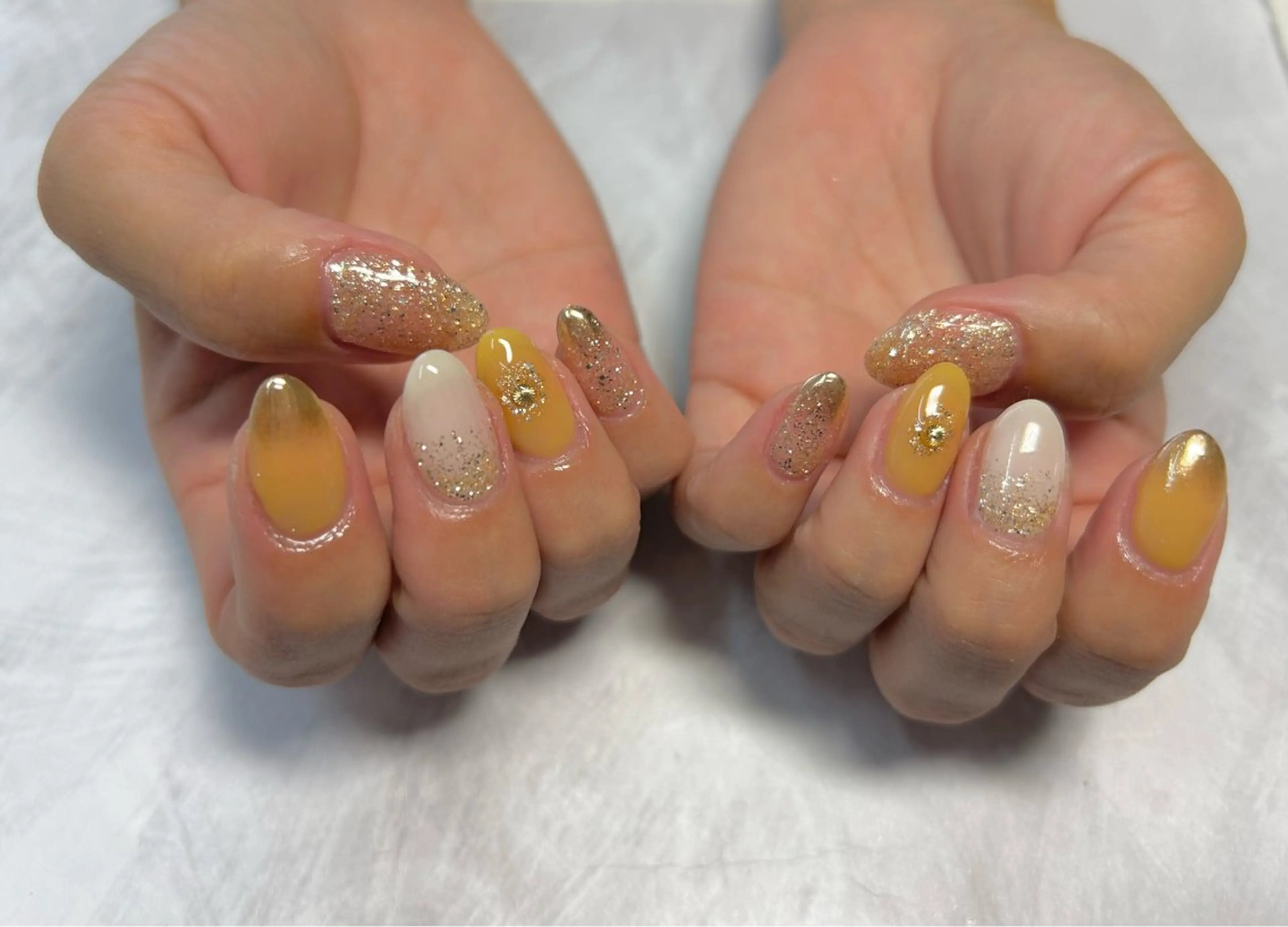 ネイル Rich to 國廣のネイルデザイン