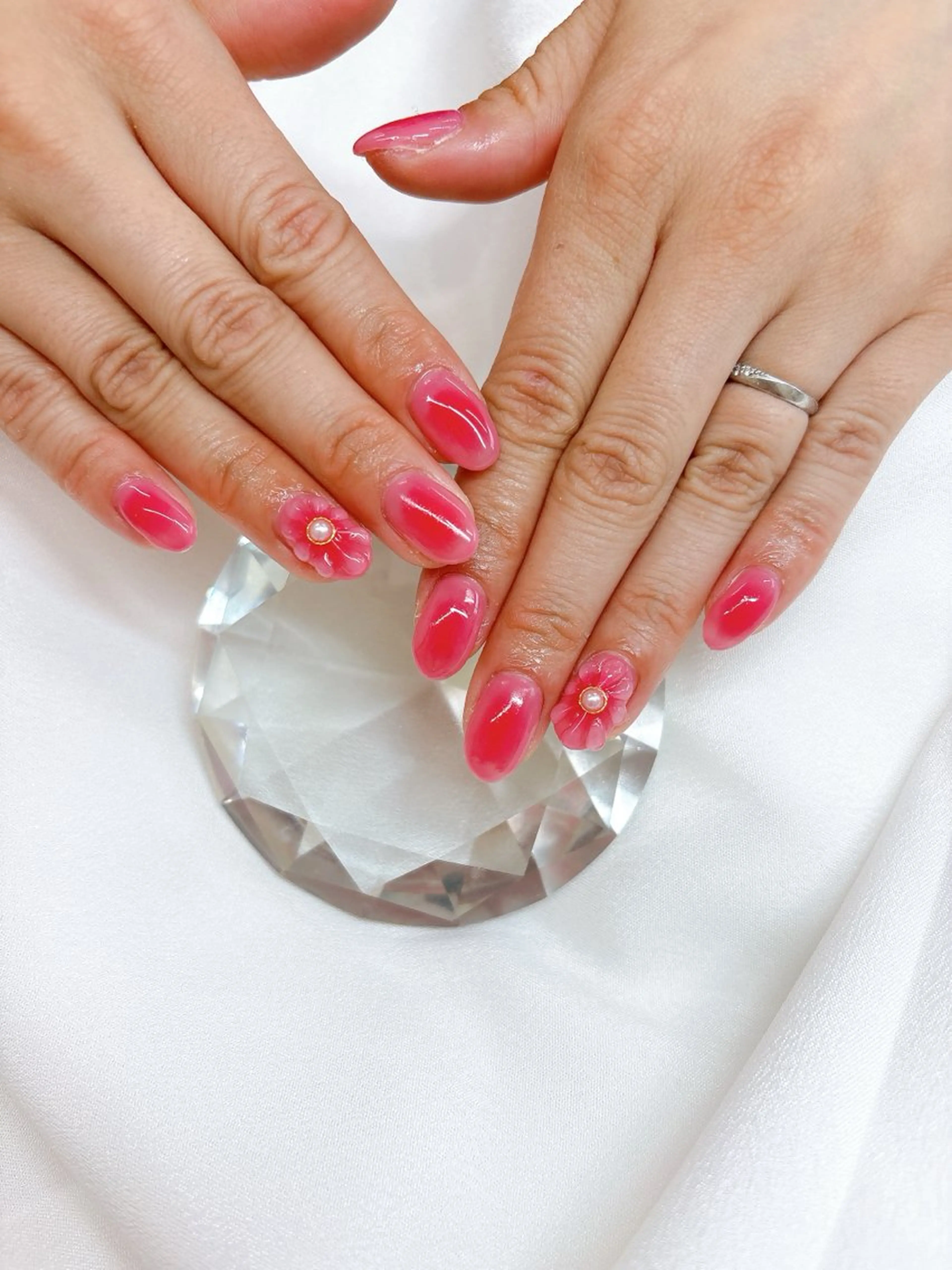 ネイル オーロラネイル フレンチネイル ジェルネイル 韓国ネイル マグネットネイル ハンドネイル Basic Kanonのネイルデザイン