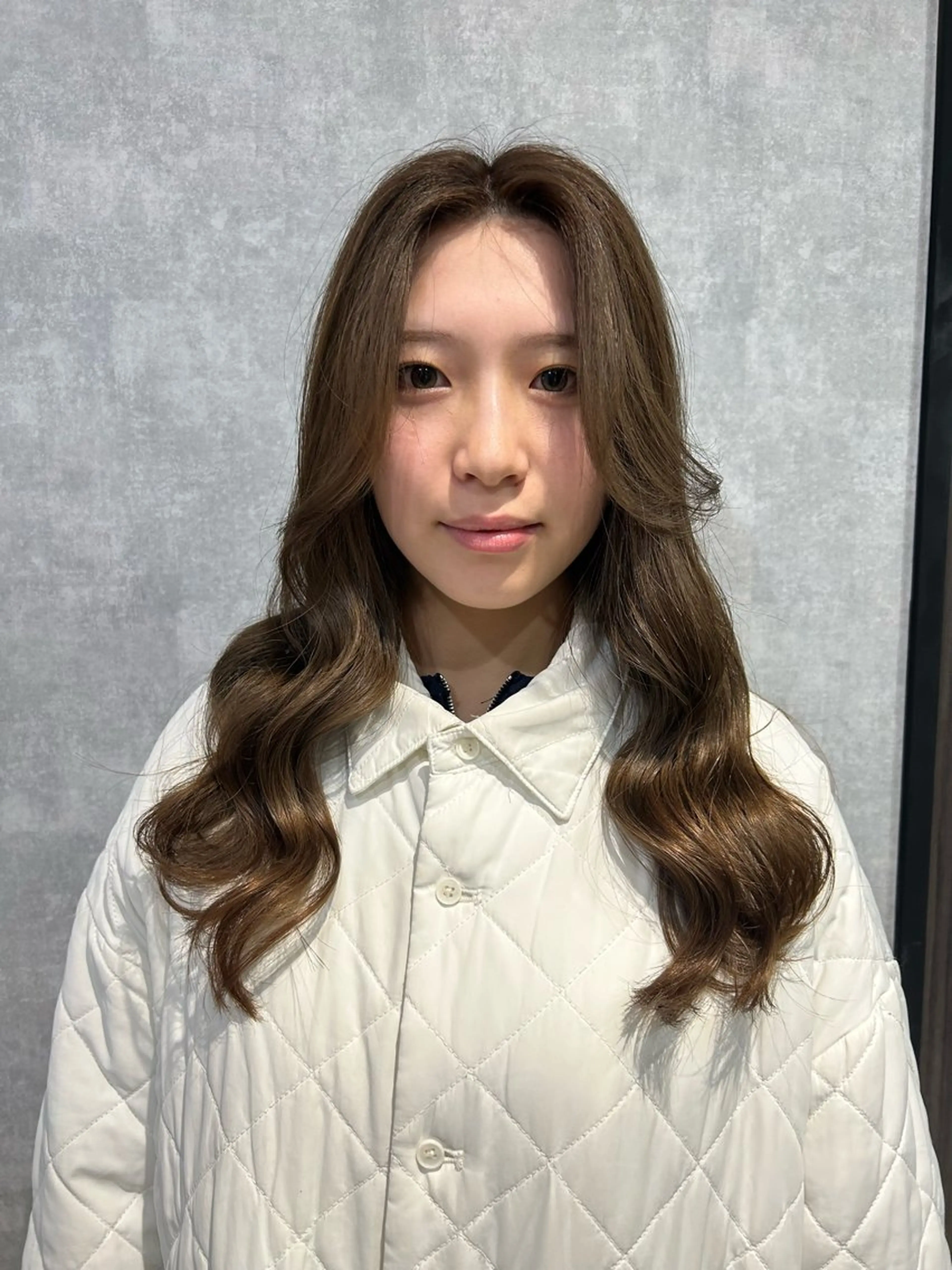 ロング カラー カット ヘアカラー トリートメント レイヤー ハイトーン/YUTOのヘアスタイル