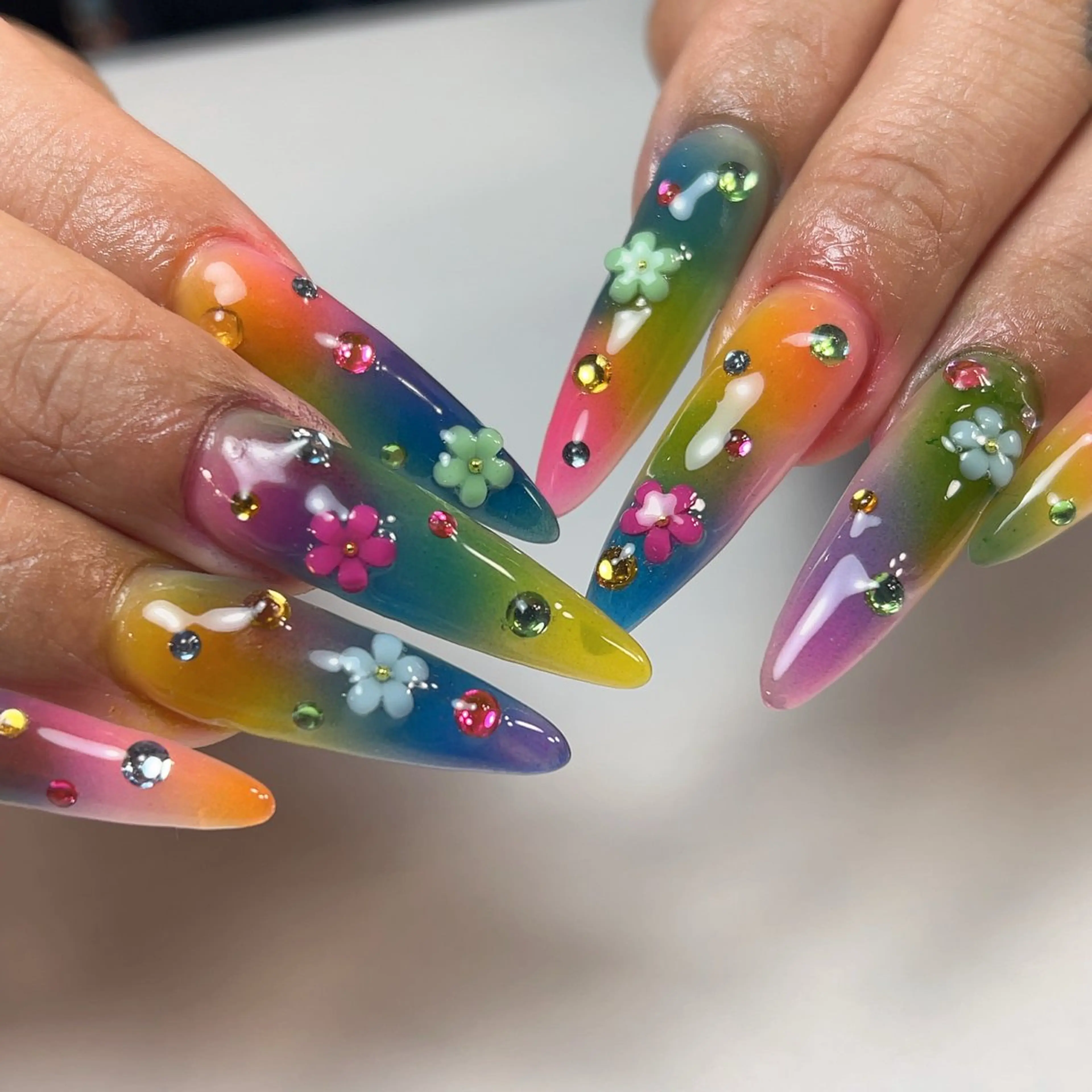 【初回ネイルオフ０円！】デザインお任せ★スカルプアートパーツ全込11980円！の写真