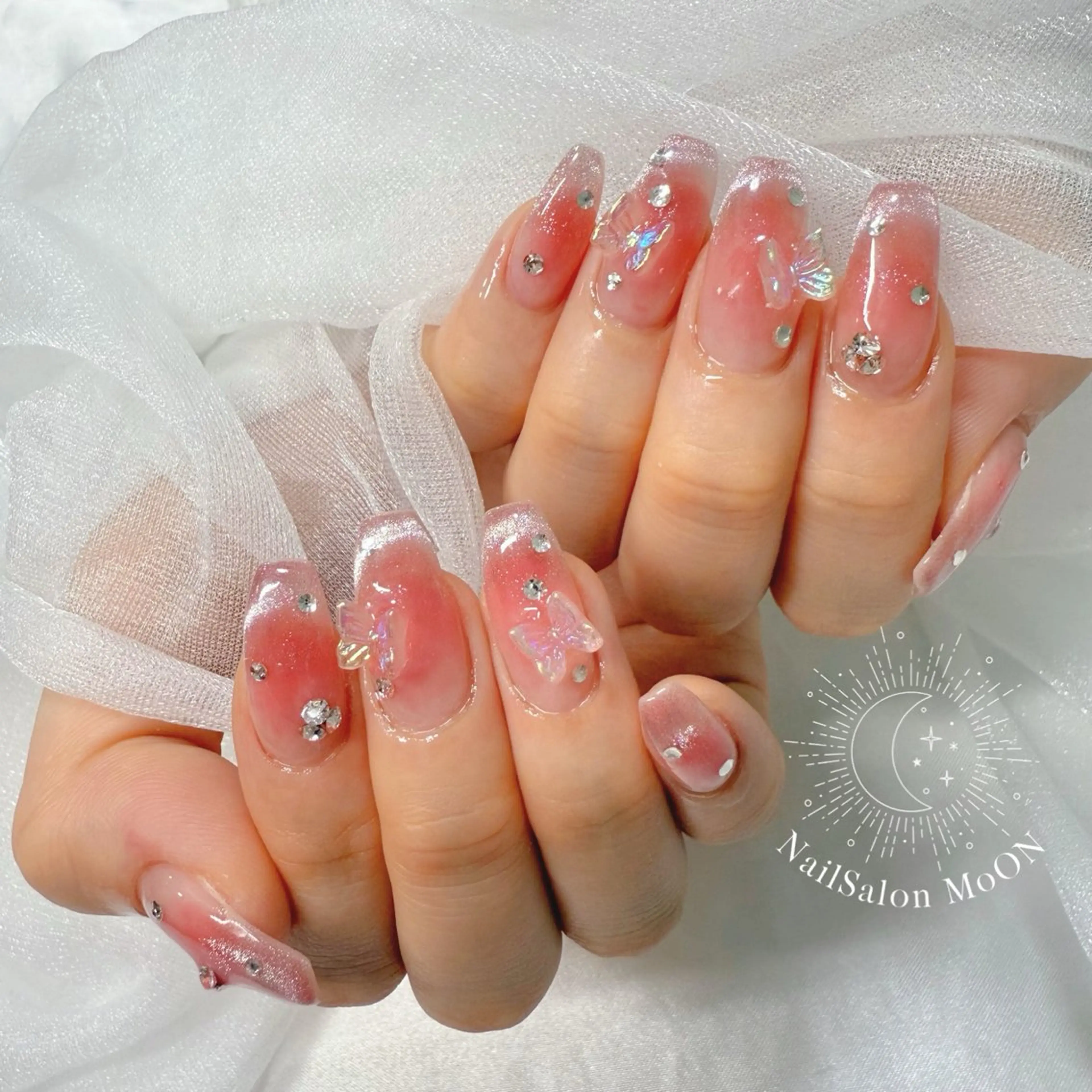 ネイル ハンドネイル ハンドケア MoON...❤︎ MeGuのネイルデザイン