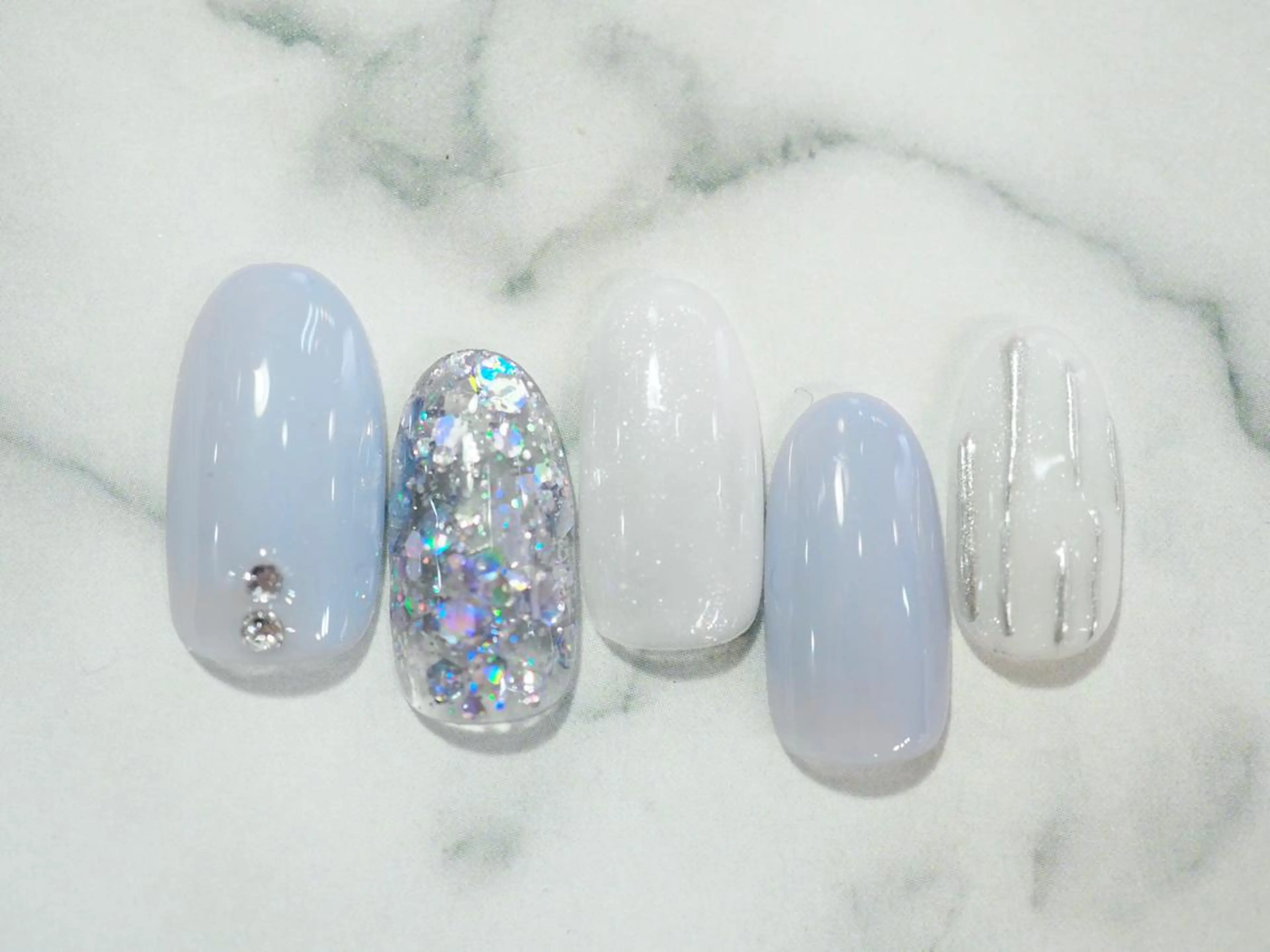 ネイル トップネイリスト Ribbon立川店のネイルデザイン