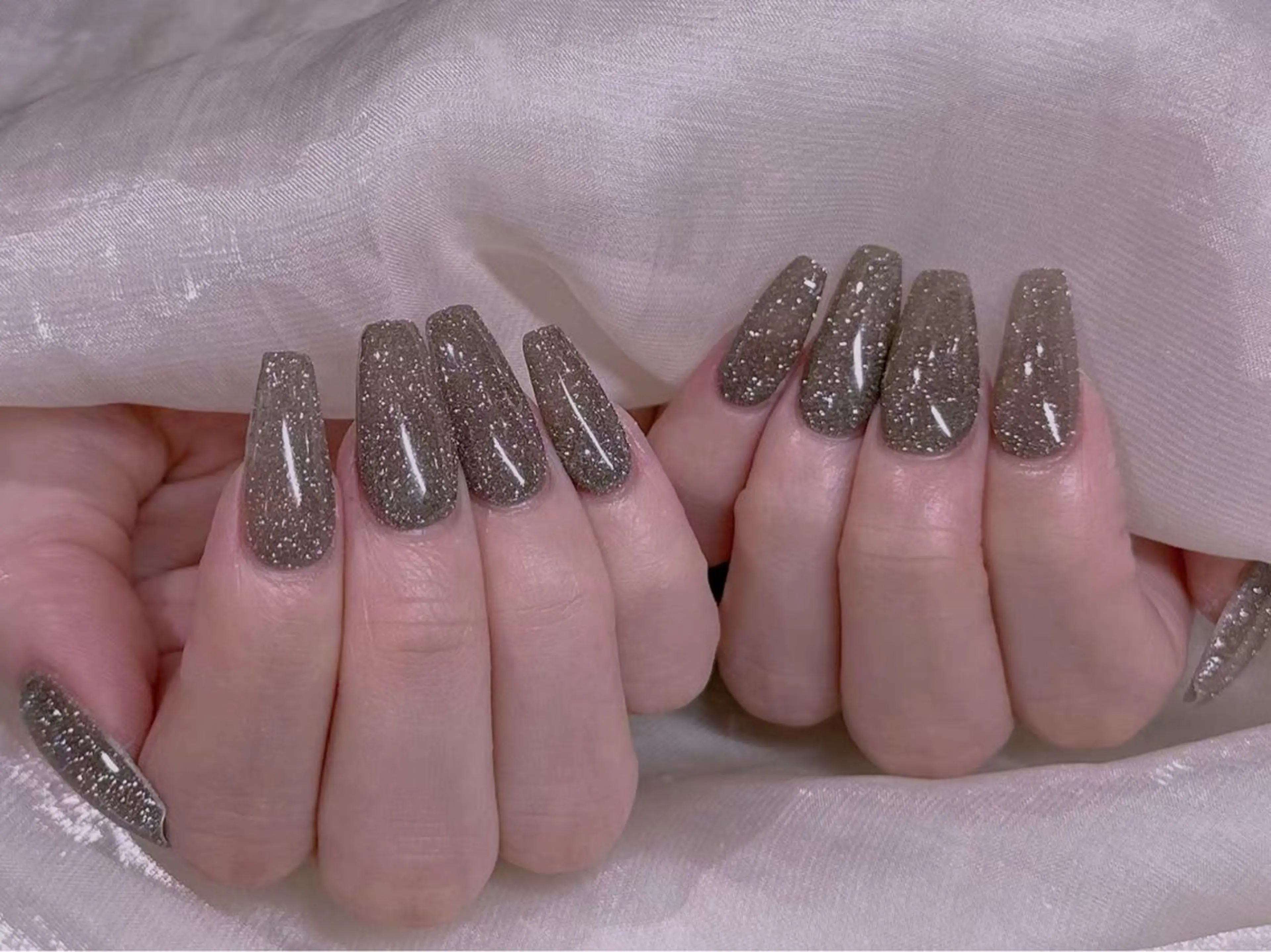 ネイル ブルー チークネイル フレンチネイル ジェルネイル ハート ハンドネイル 美爪パラジェル導入店 Sunnilyのネイルデザイン