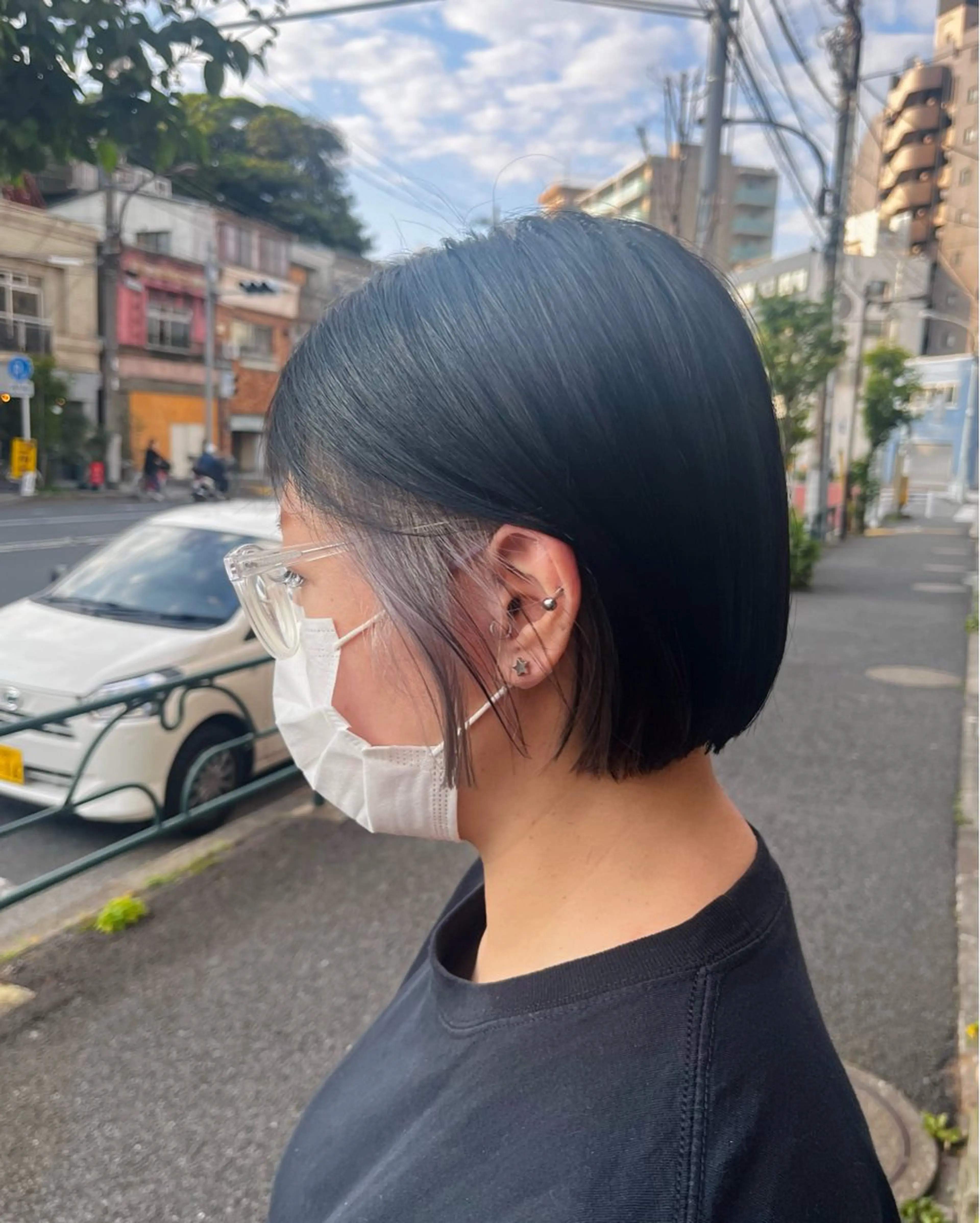 カラー ブリーチ イヤリングカラー シルバー 野上 優子のヘアスタイル