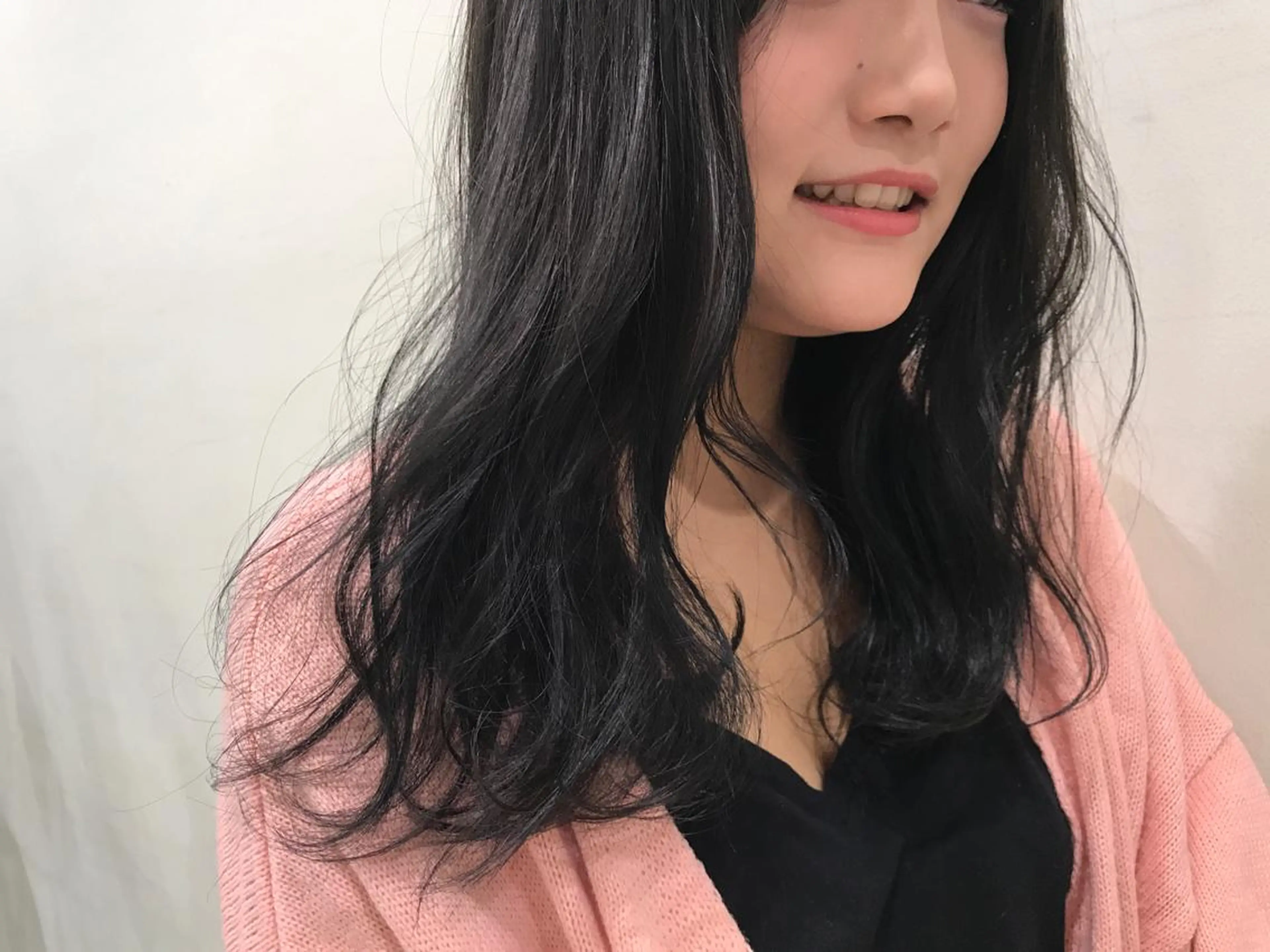 セミロング カラー グレージュ ハイライトカラー ハイライト ✨艶ブリーチカラー ✨四ノ宮裕己のヘアスタイル