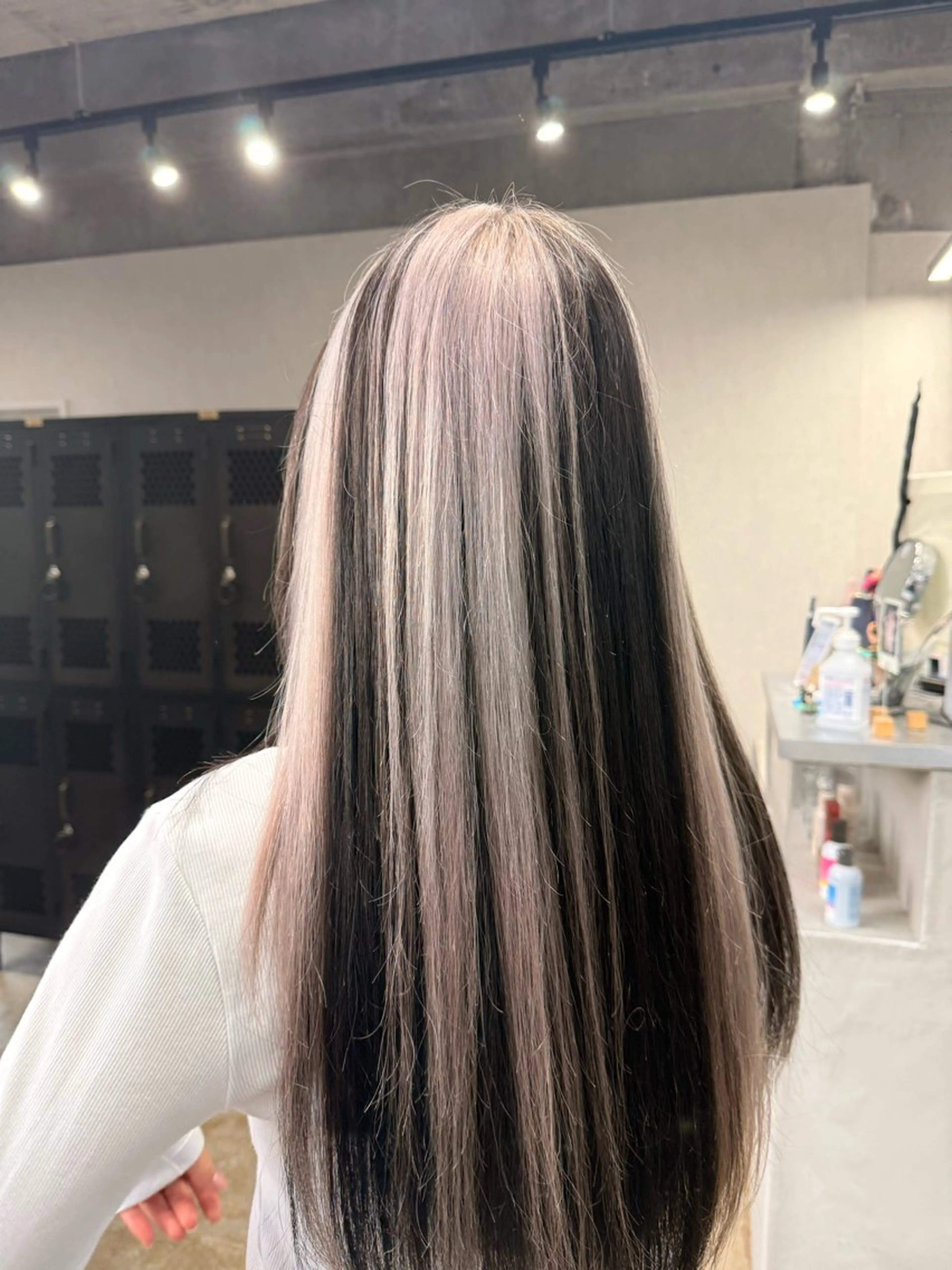 カラー ヘアカラー ルシ🎨/ハイトーン デザイン/髪質改善のヘアスタイル