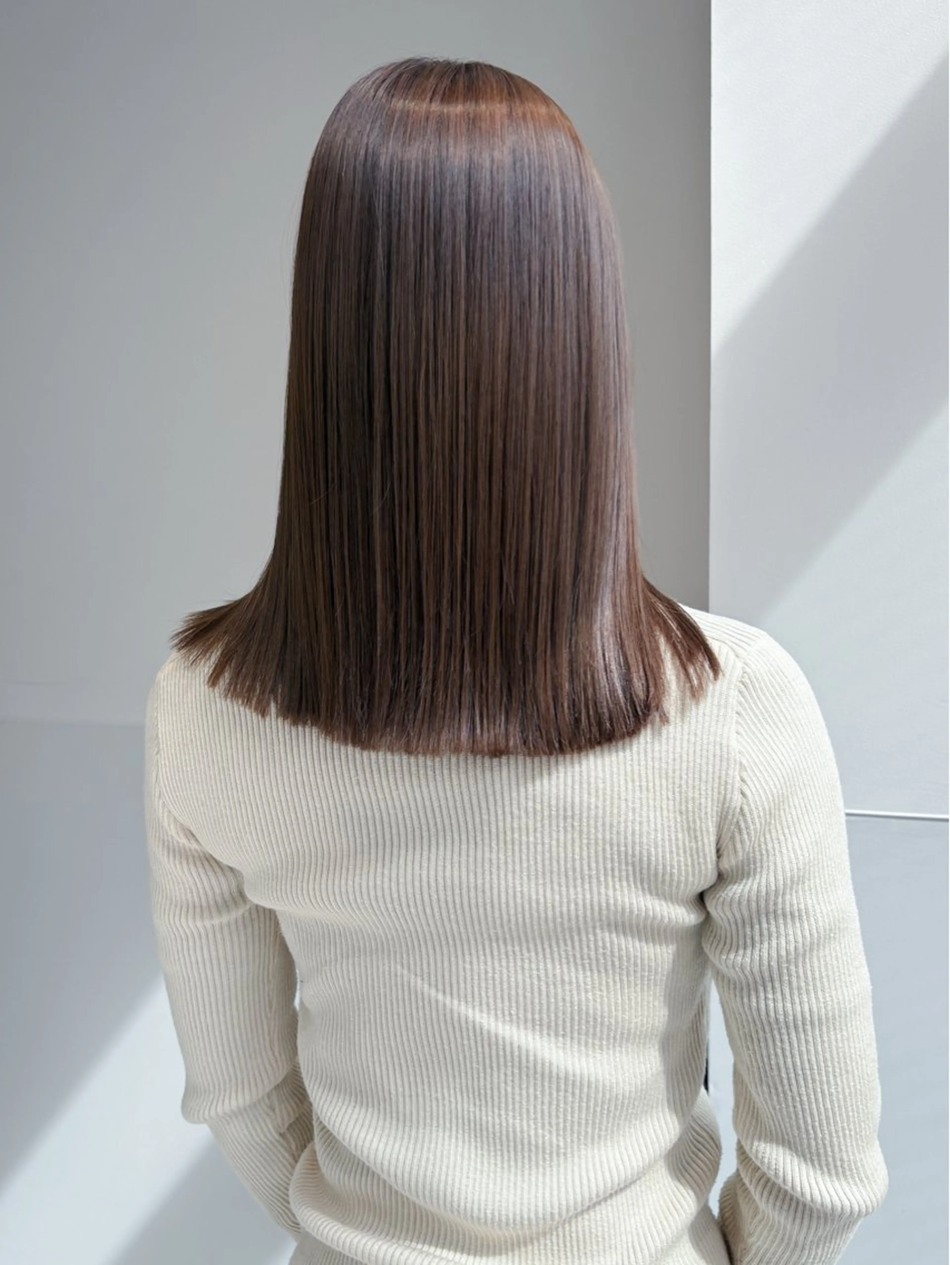 【縮毛矯正】カット+ケアストレート+トリートメント✨【髪質改善】【美髪矯正】【縮毛矯正】 【切りっぱなしヘア】の写真