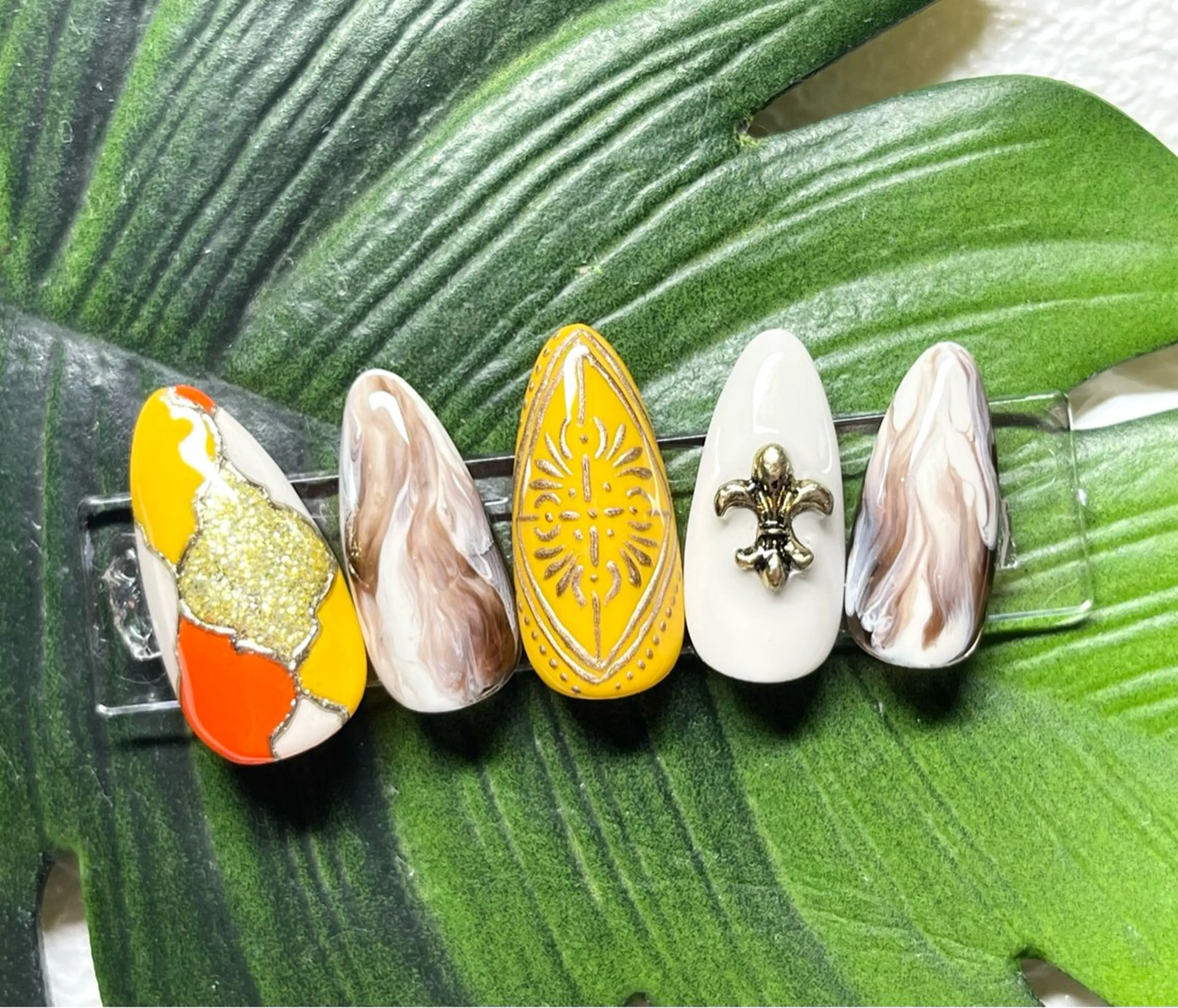 ネイル ハンドネイル まり りぃ〜んのネイルデザイン