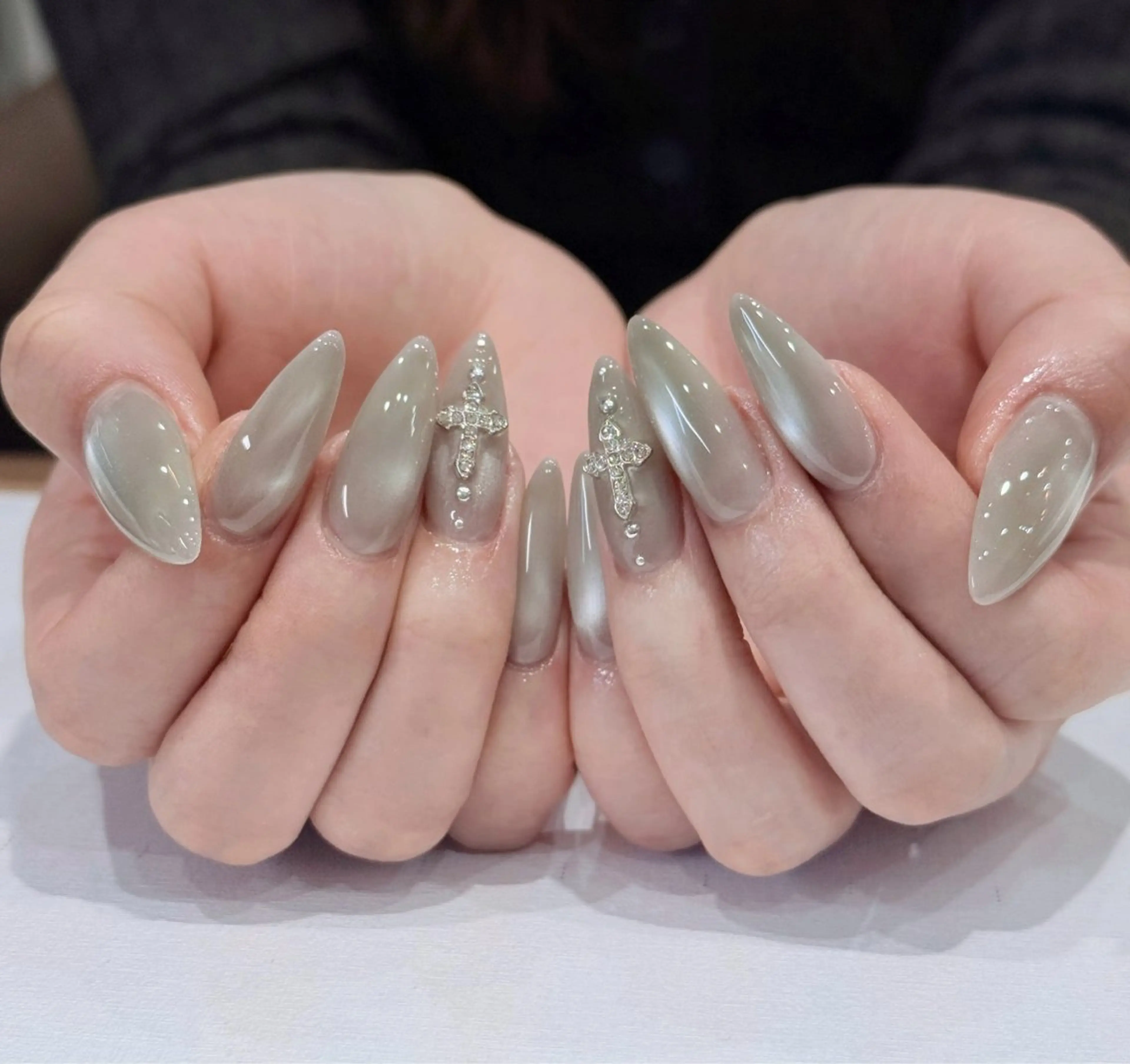 ネイル オーロラネイル ブルー チークネイル フットネイル フレンチネイル ハンドネイル REI レイのネイルデザイン