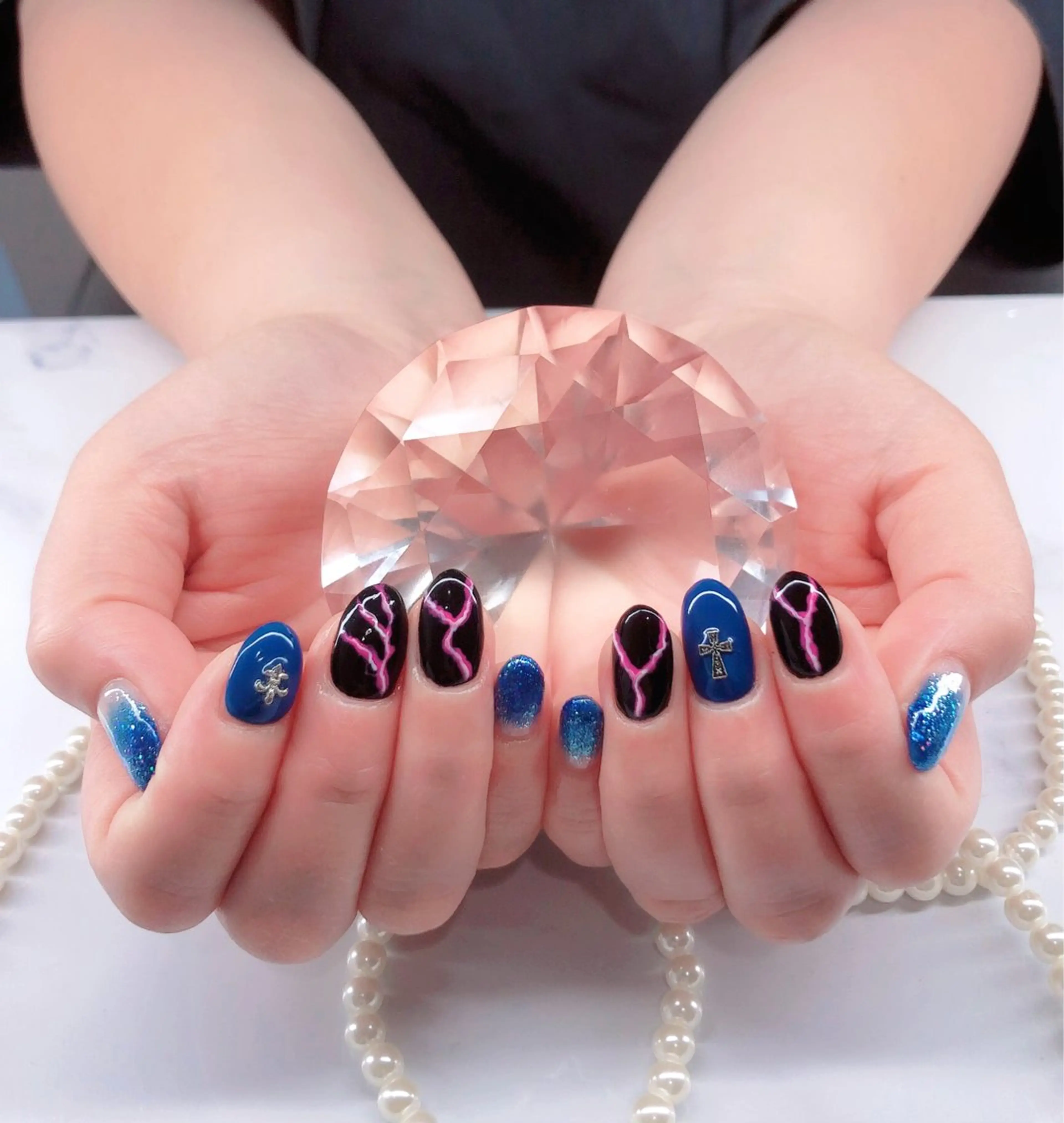 ネイル ハンドネイル 片平 恭子のマツエク・マツパデザイン