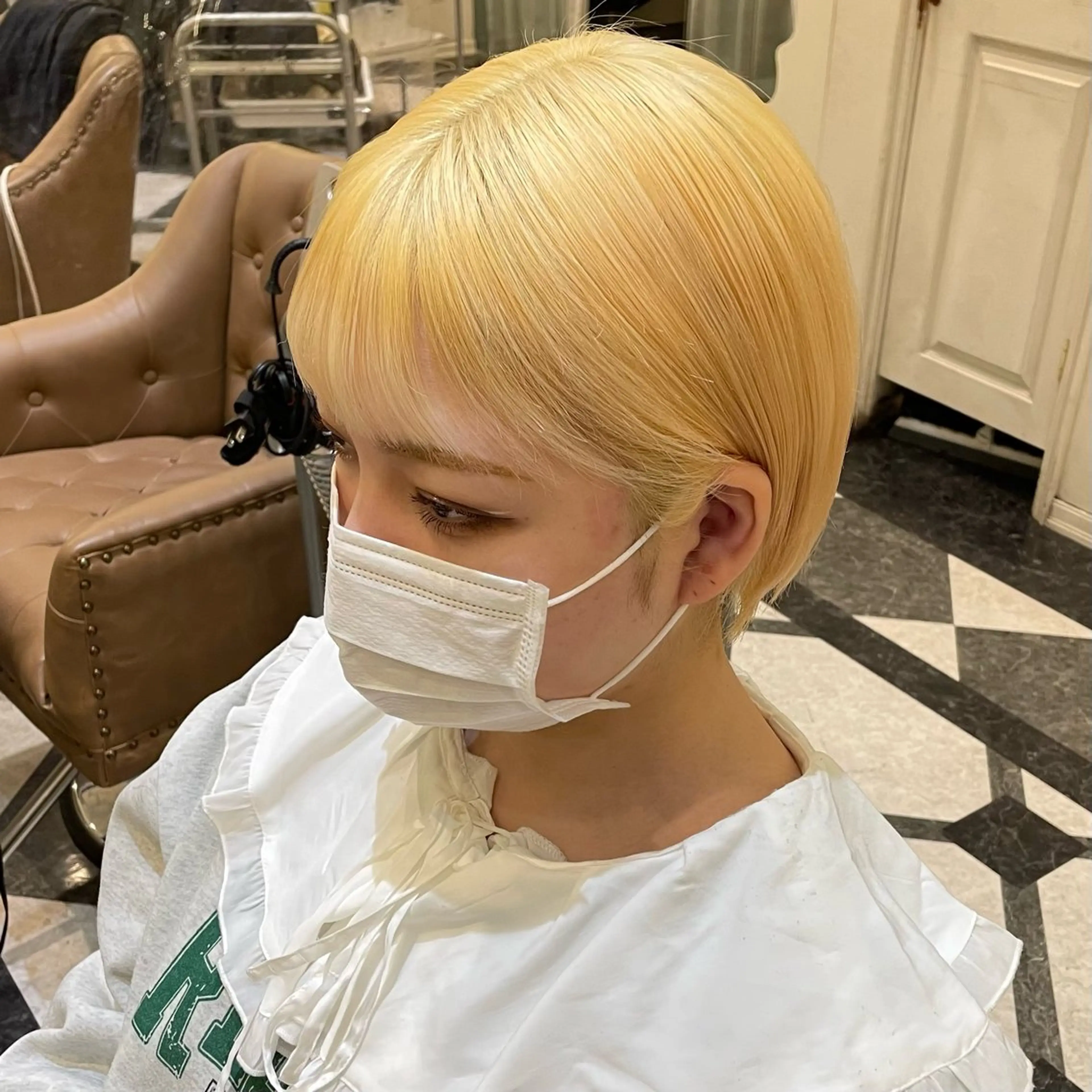 ショート カラー ゆう🫧 透明感/ハイトーンのヘアスタイル