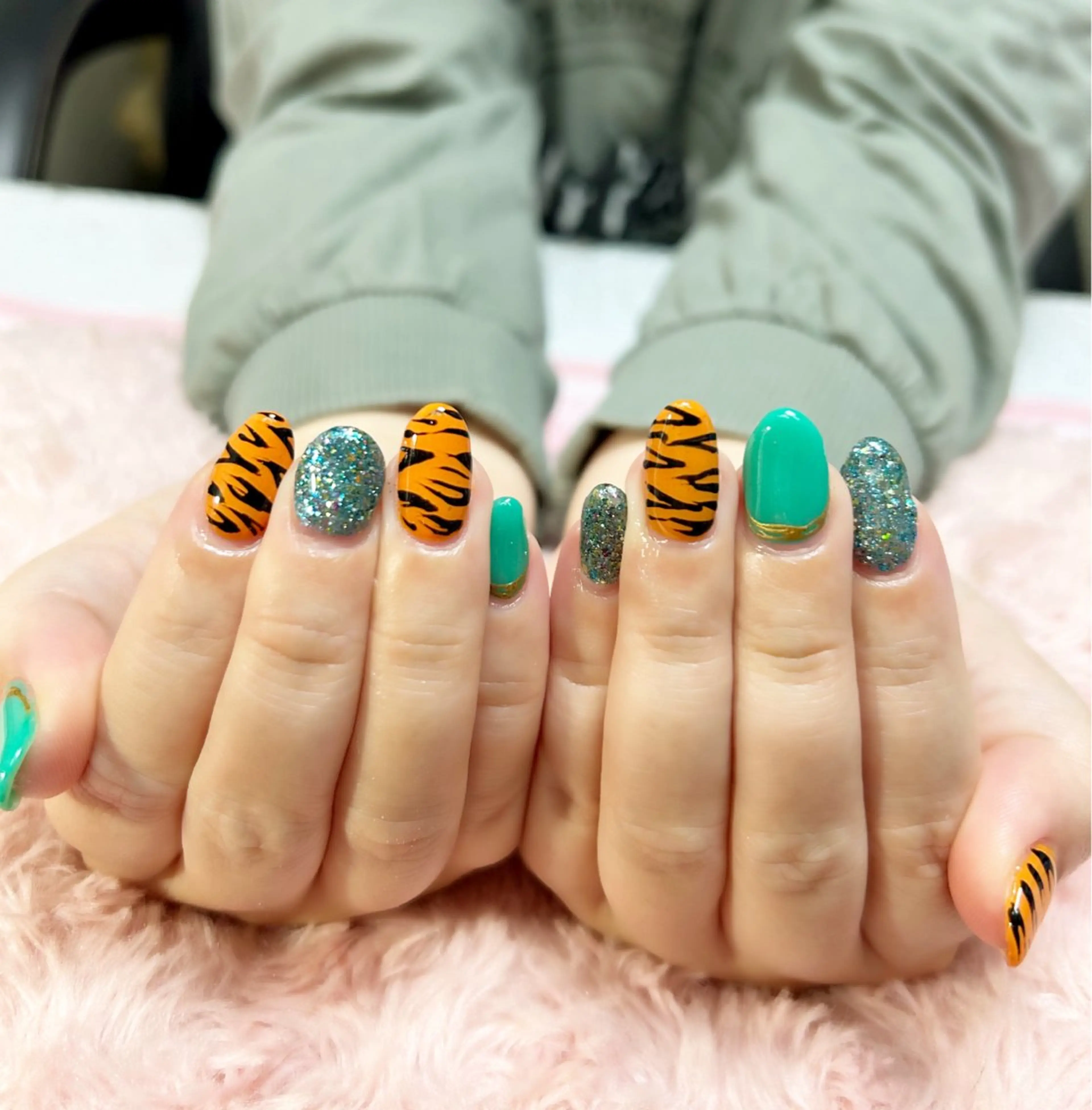 ネイル ＧＬAD グラットのネイルデザイン