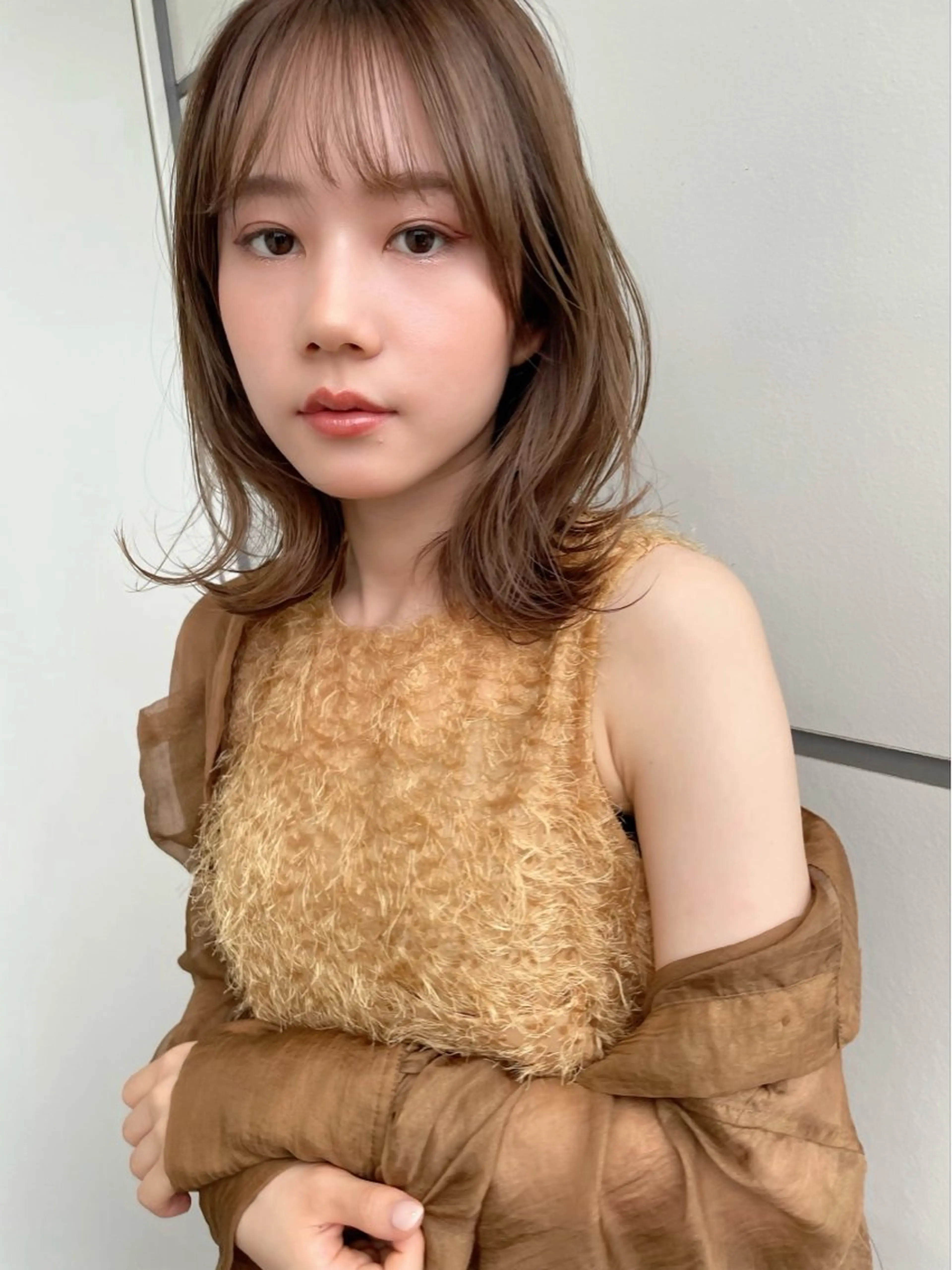 ミディアム カラー 切りっぱなしボブ ボブレイヤー ボブ くびれヘア 顔まわりレイヤー カット ヘアカラー 結べるレイヤーボブ くびれLady表参道のヘアスタイル