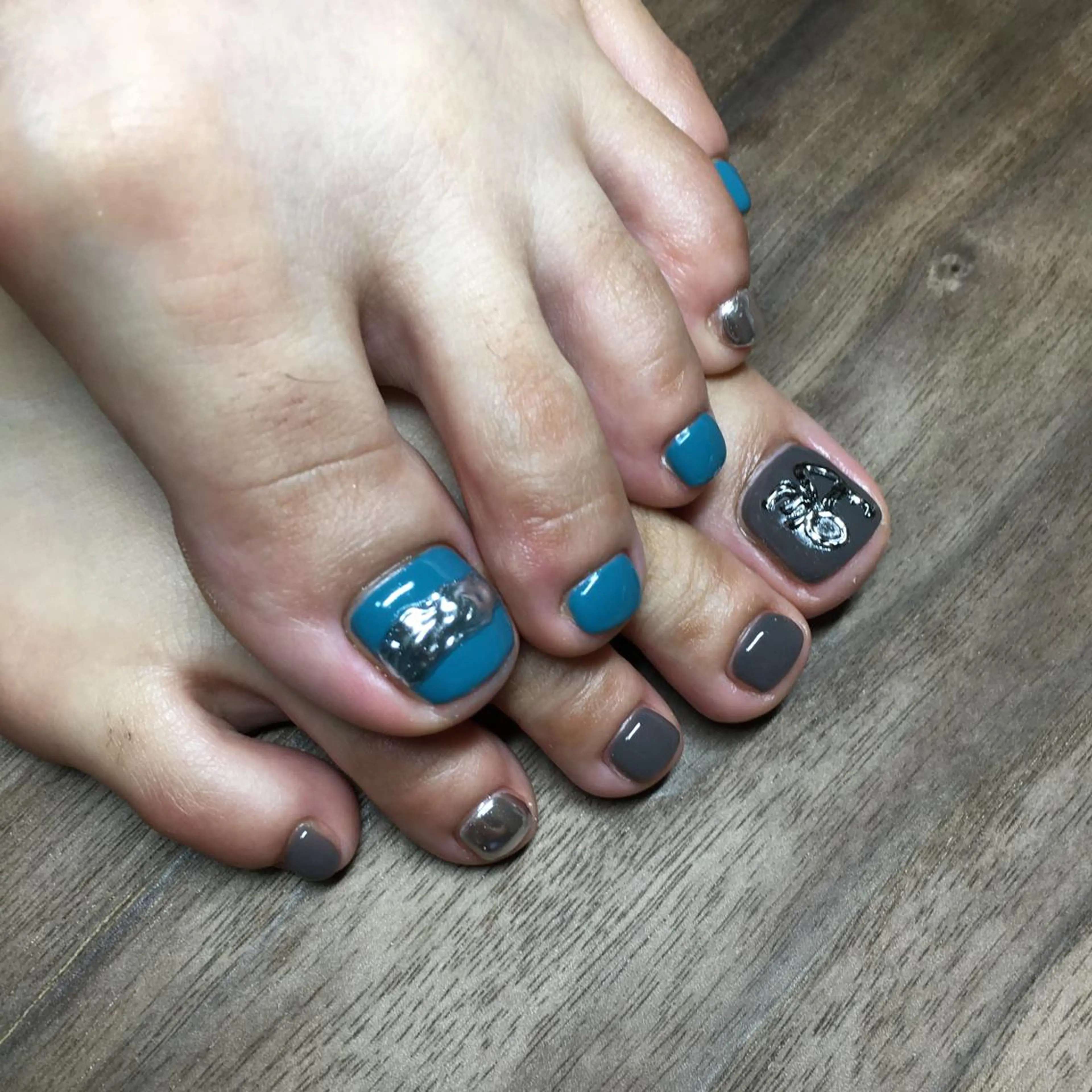 ネイル アートネイル シルバー ハンドネイル kipinail 川﨑えりかのネイルデザイン