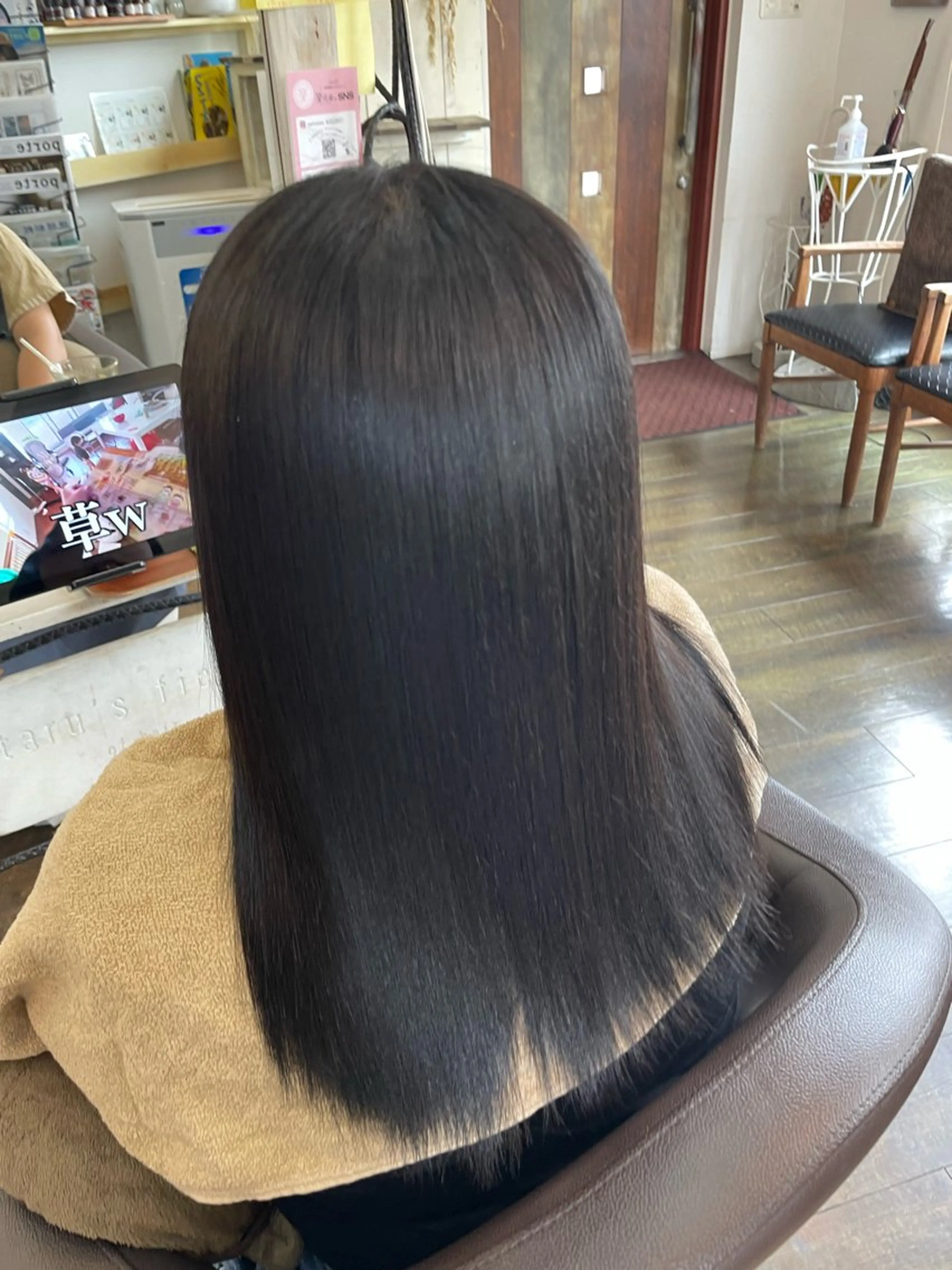 セミロング パーマ 楽流頭ofhair mikuのヘアスタイル