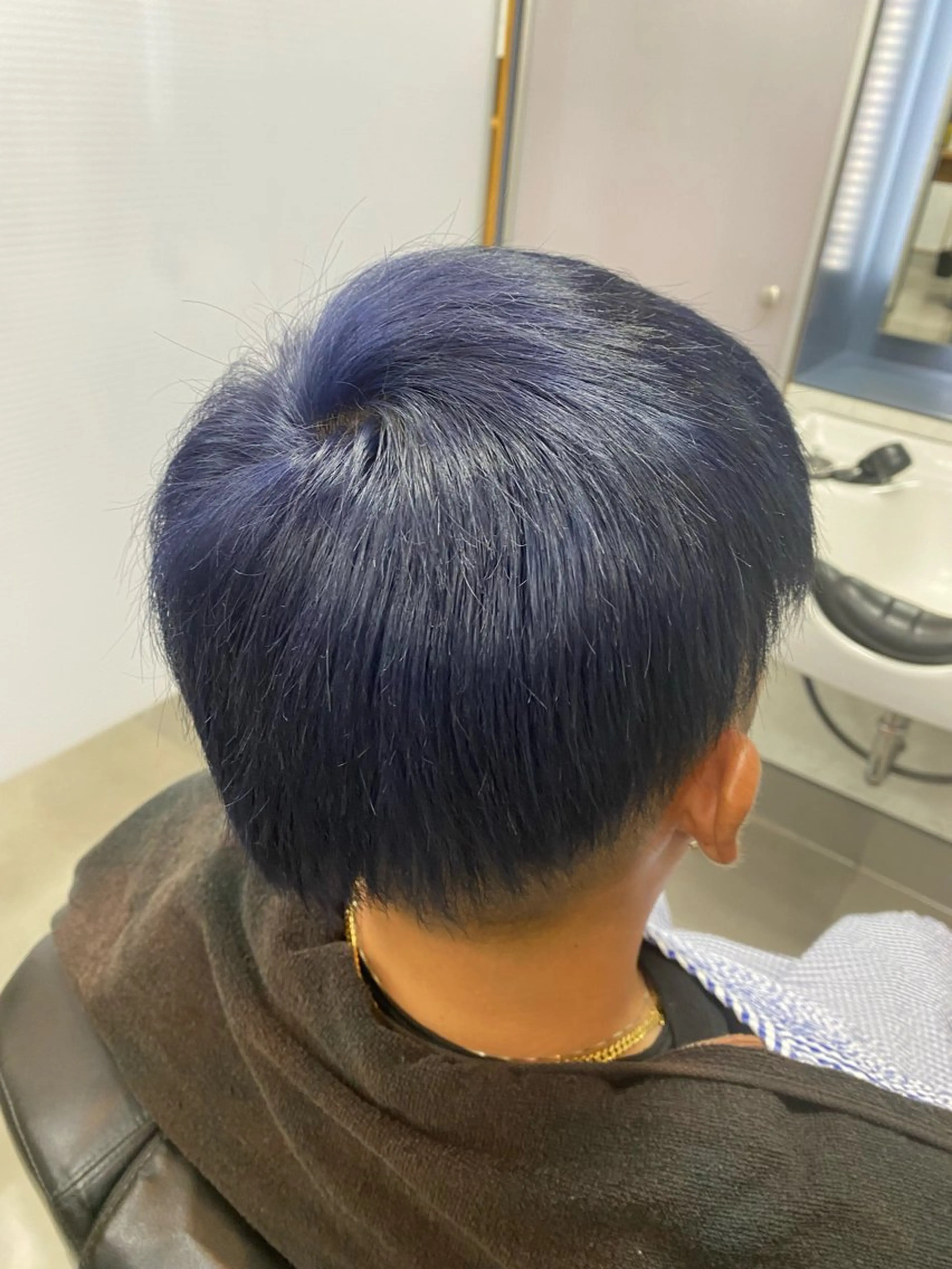 カラー 湯浅 俊貴のヘアスタイル