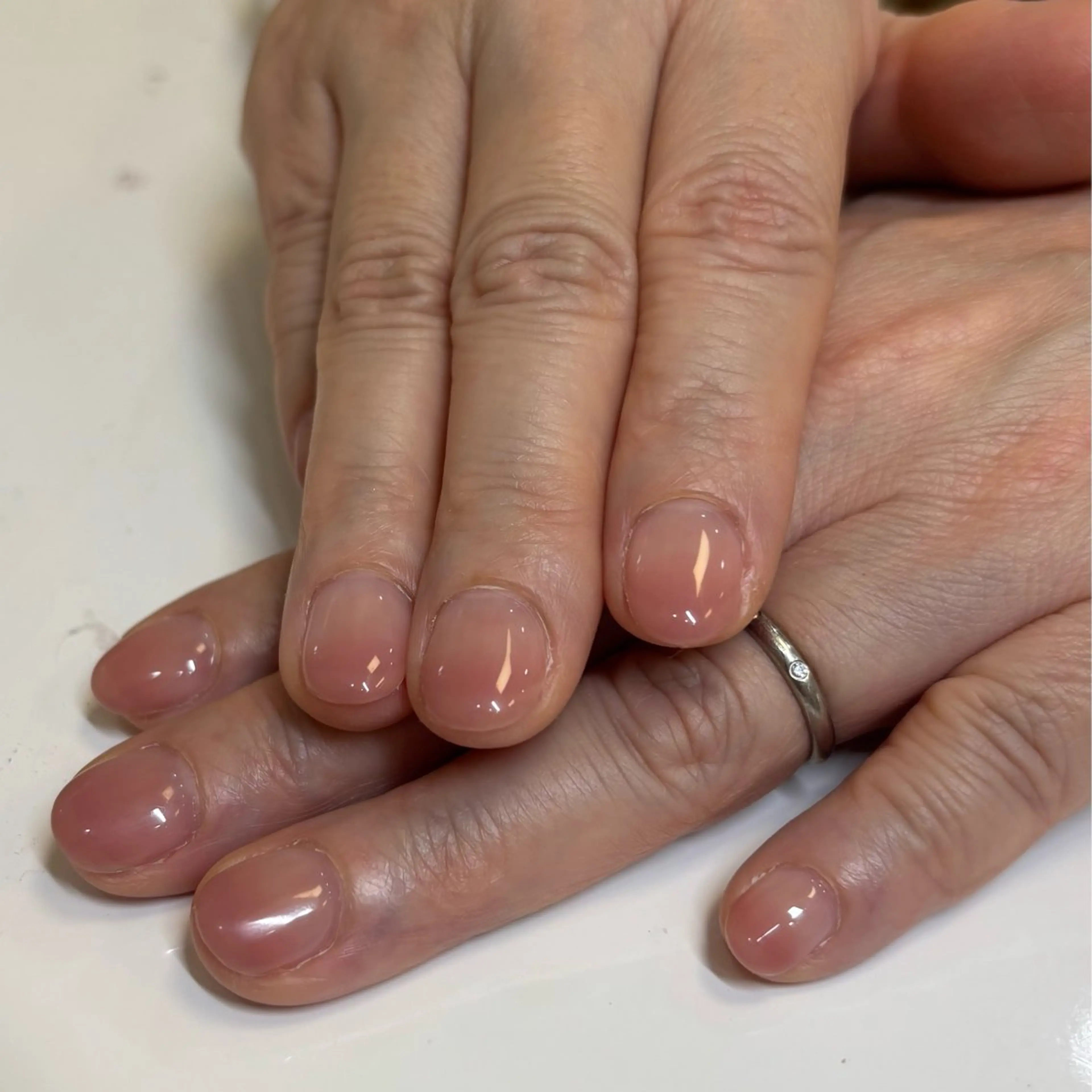 ネイル グラデーション ピンク 周管 冴英のネイルデザイン