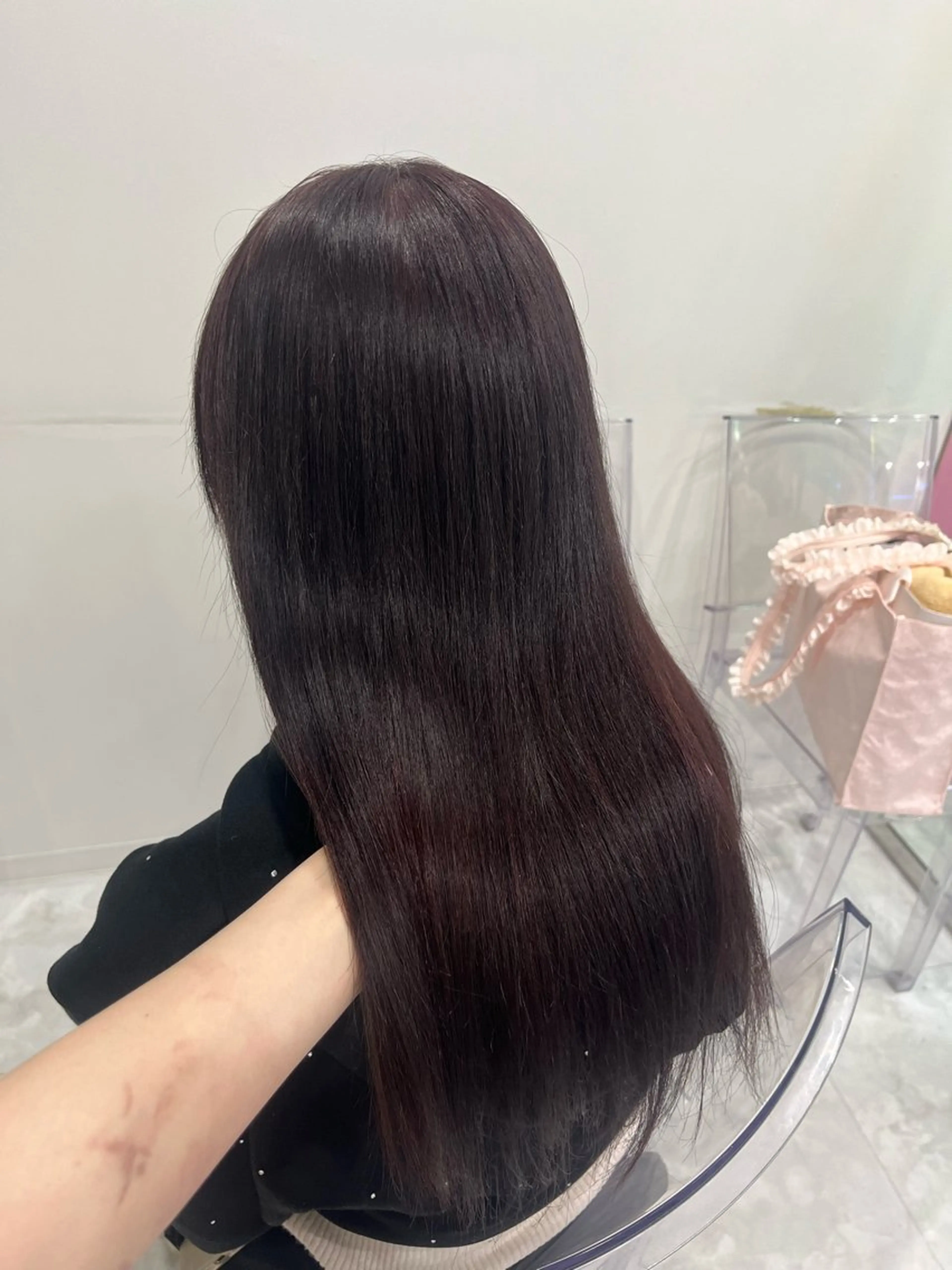 ロング カラー ヘアカラー トリートメント ガーリー♡女の子っぽ ヘア♡ピンクカラー♡のヘアスタイル