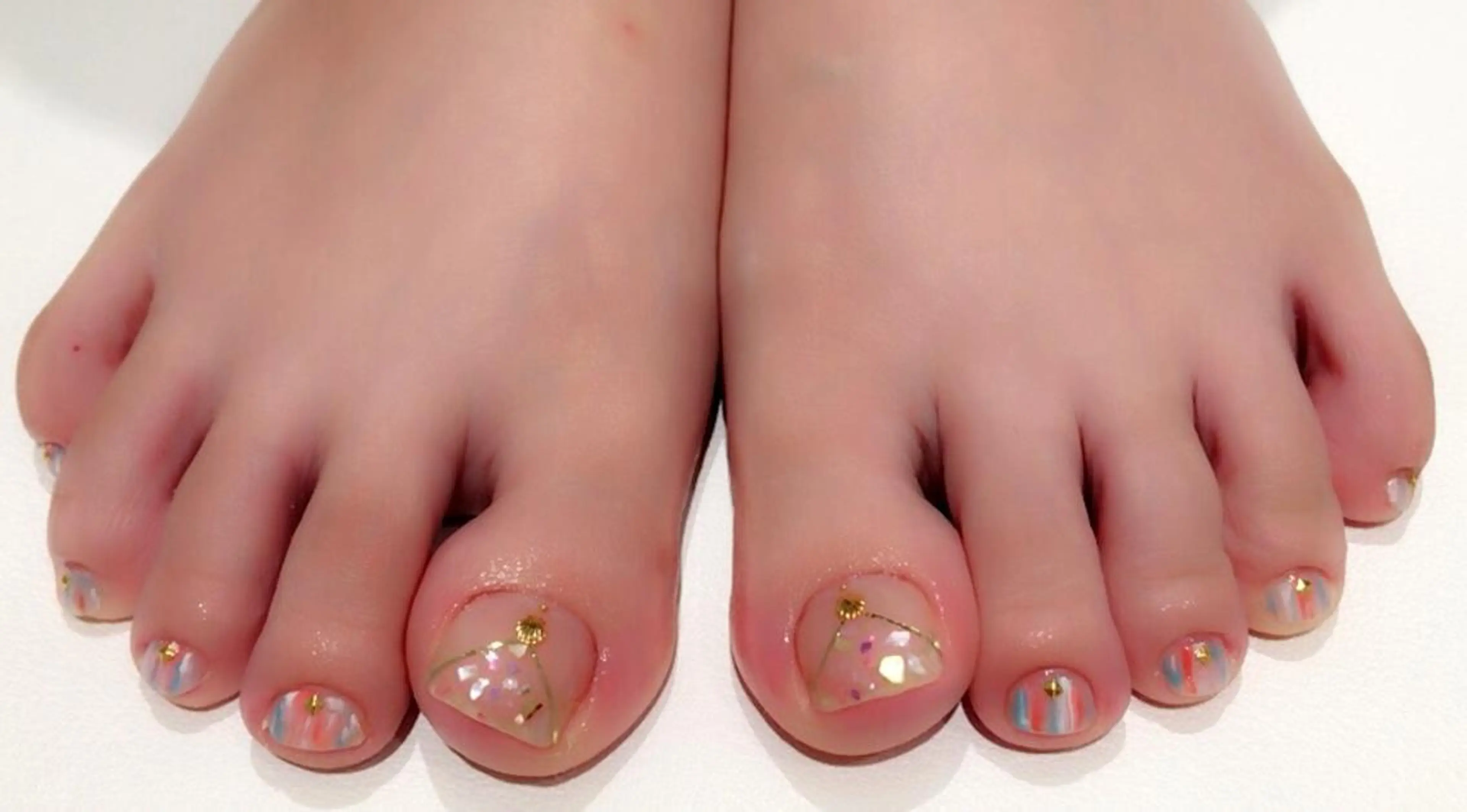 ネイル 山藤 萌永のネイルデザイン