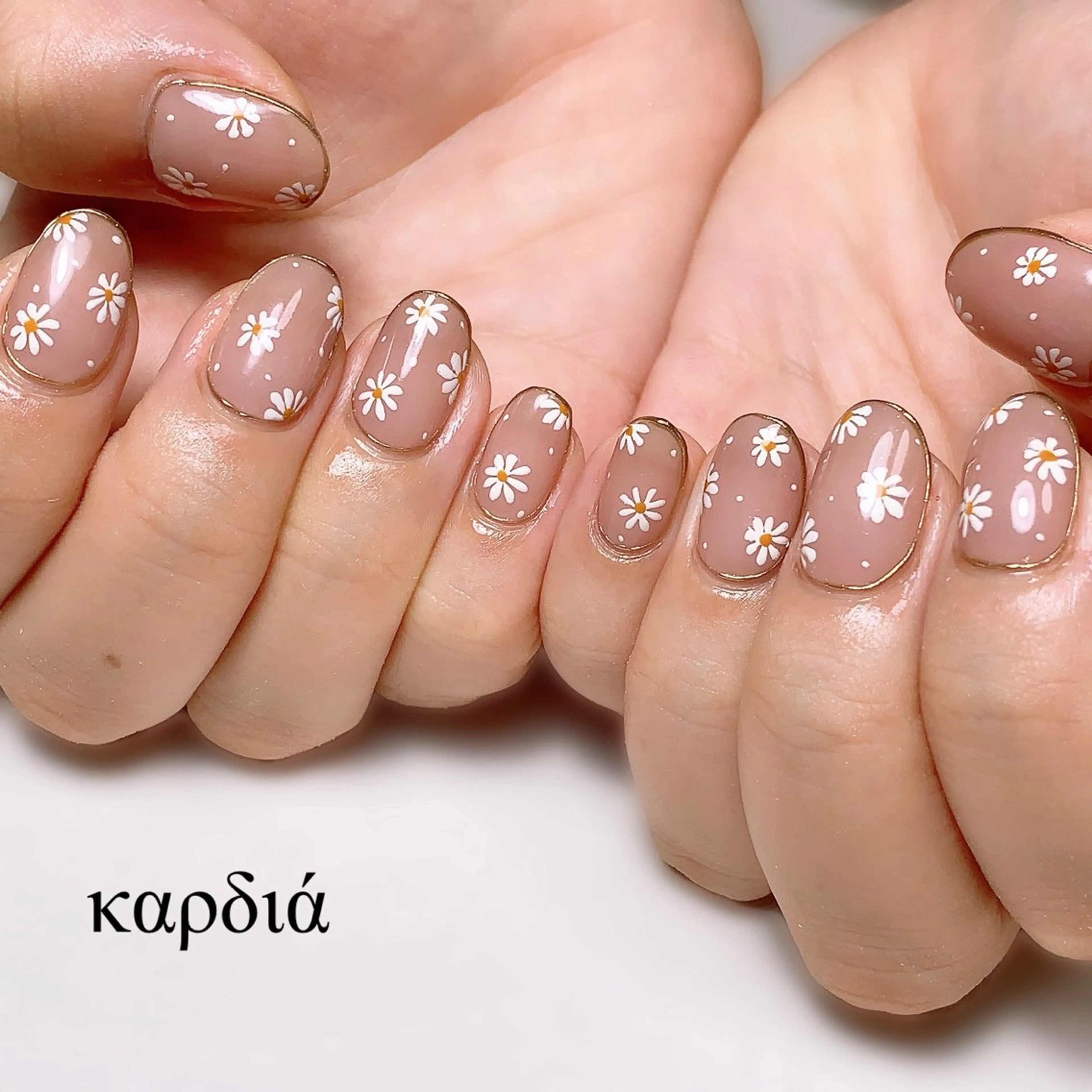 ネイル καρδιά -ｶﾙﾃﾞｨｱ-のネイルデザイン