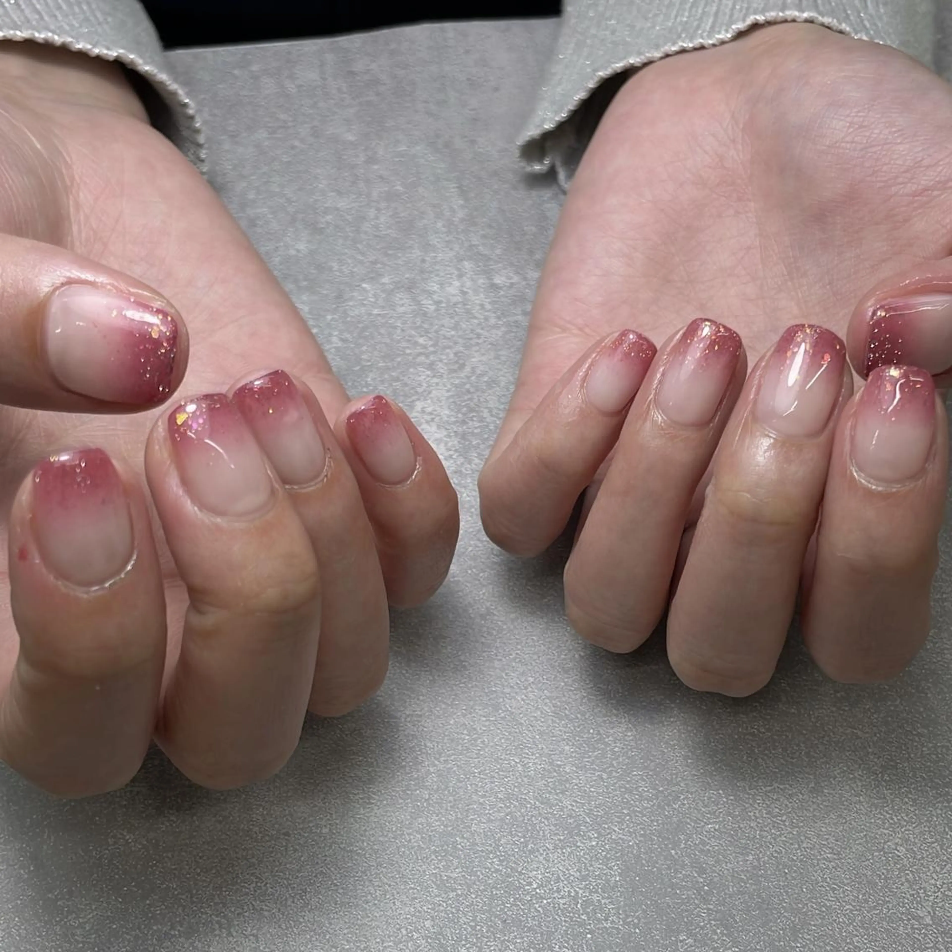 ネイル グラデーション ハンドネイル nail salon &e rieのネイルデザイン