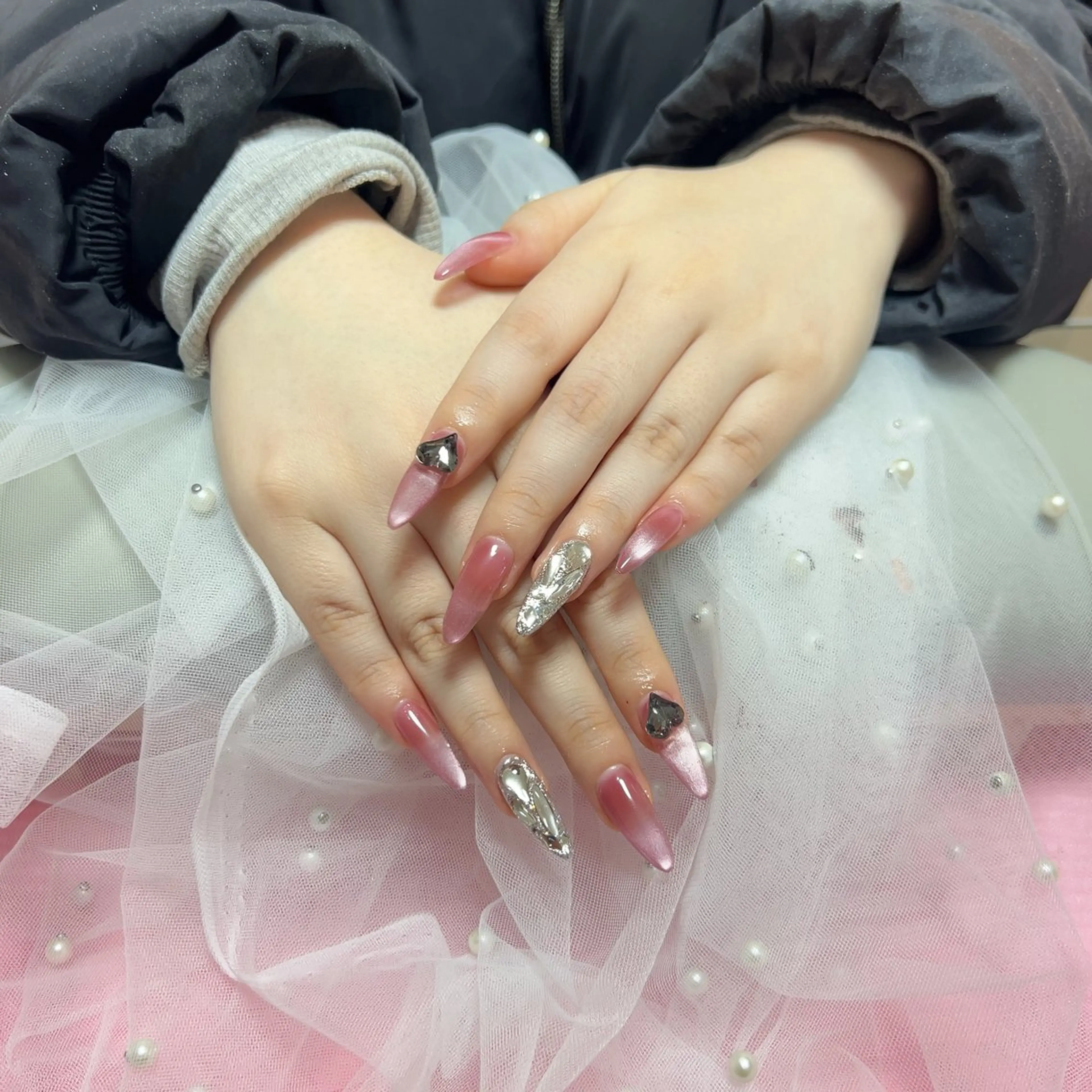 ネイル アートネイル チークネイル 長さ出し フラッシュネイル フットネイル ハンドネイル フットネイル ハンドケア YK Rinのネイルデザイン