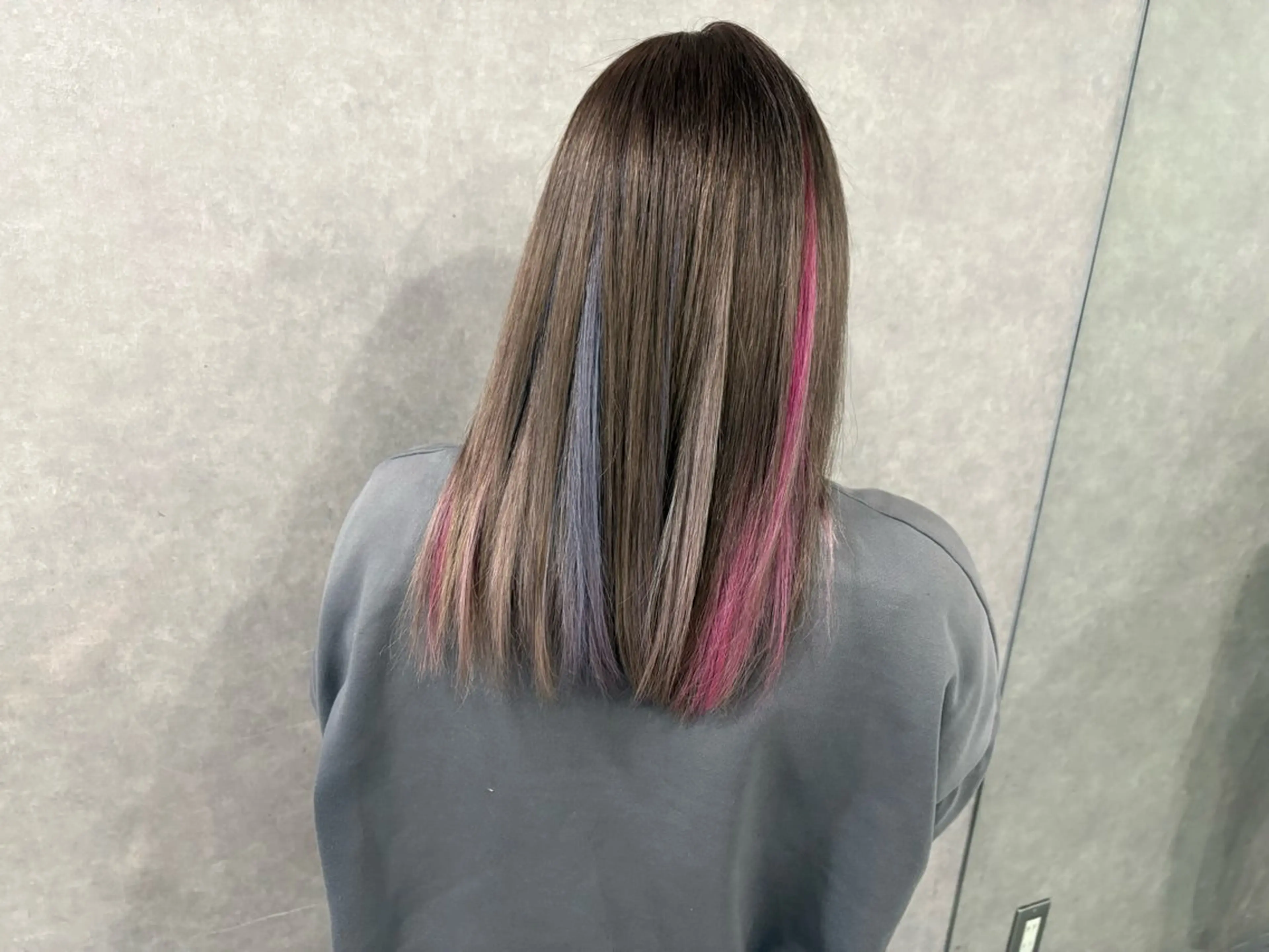 セミロング カラー REDEAL ope. 大宮所属・がわ/ハイレイヤー /ハイトーンカラーのヘアスタイル