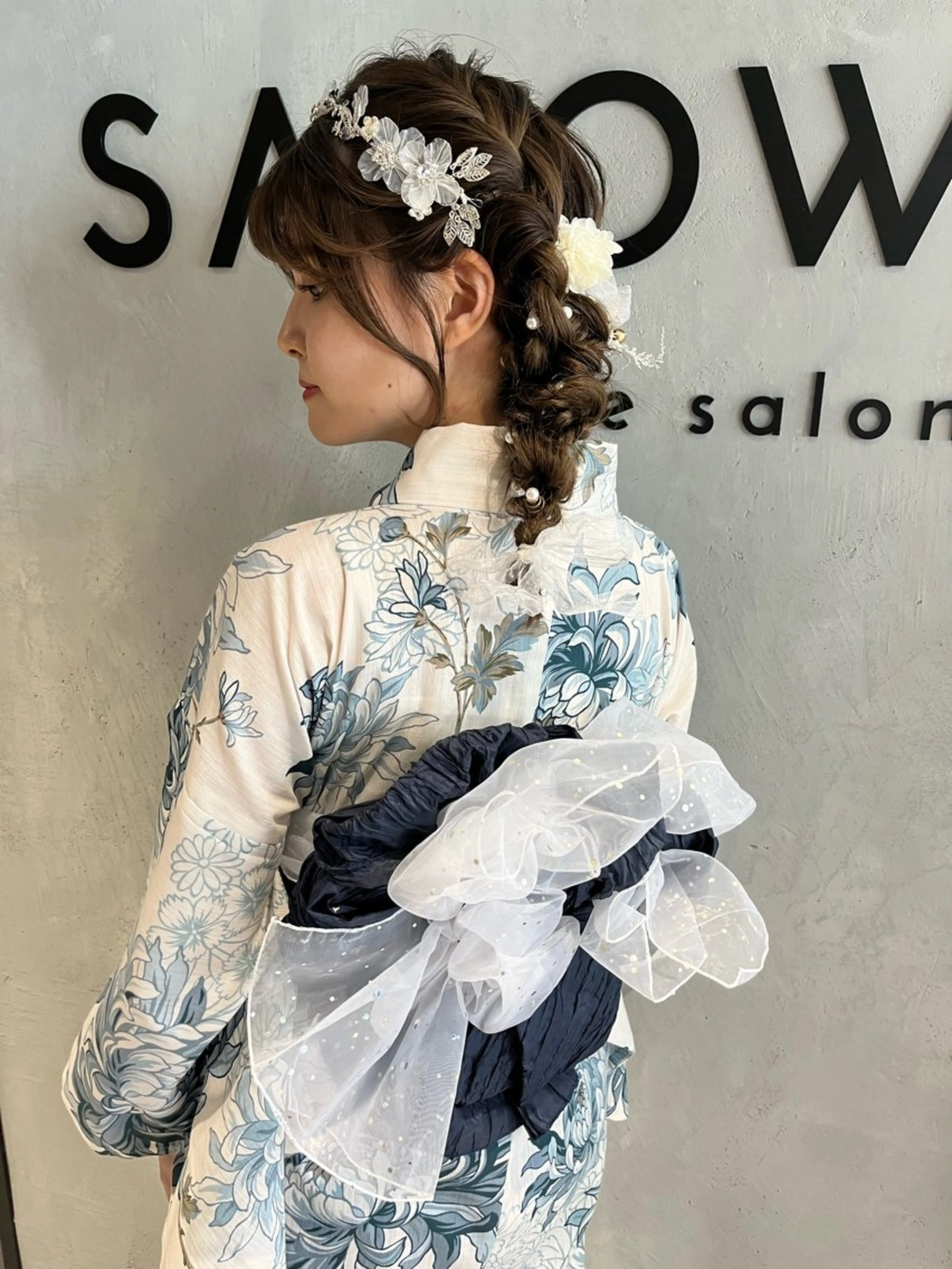 ミディアム カラー パーマ ヘアアレンジ カチューシャ 浴衣 隠れ家サロンso you所属・yukimi .のヘアスタイル