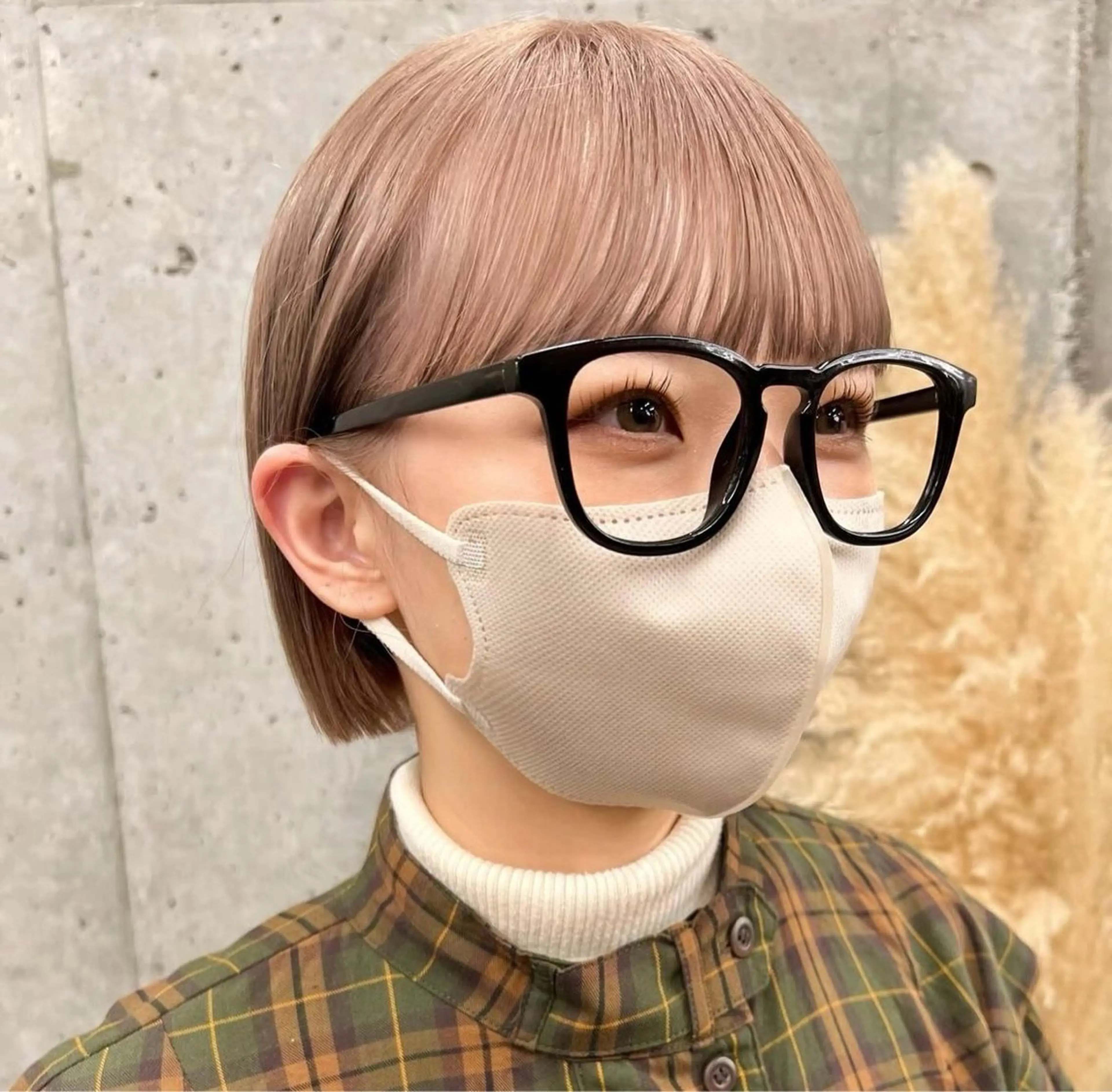 ショート カラー ベージュカラー ミルクティーベージュ 店長/髪質改善 艶カラー/清水祥偉のヘアスタイル