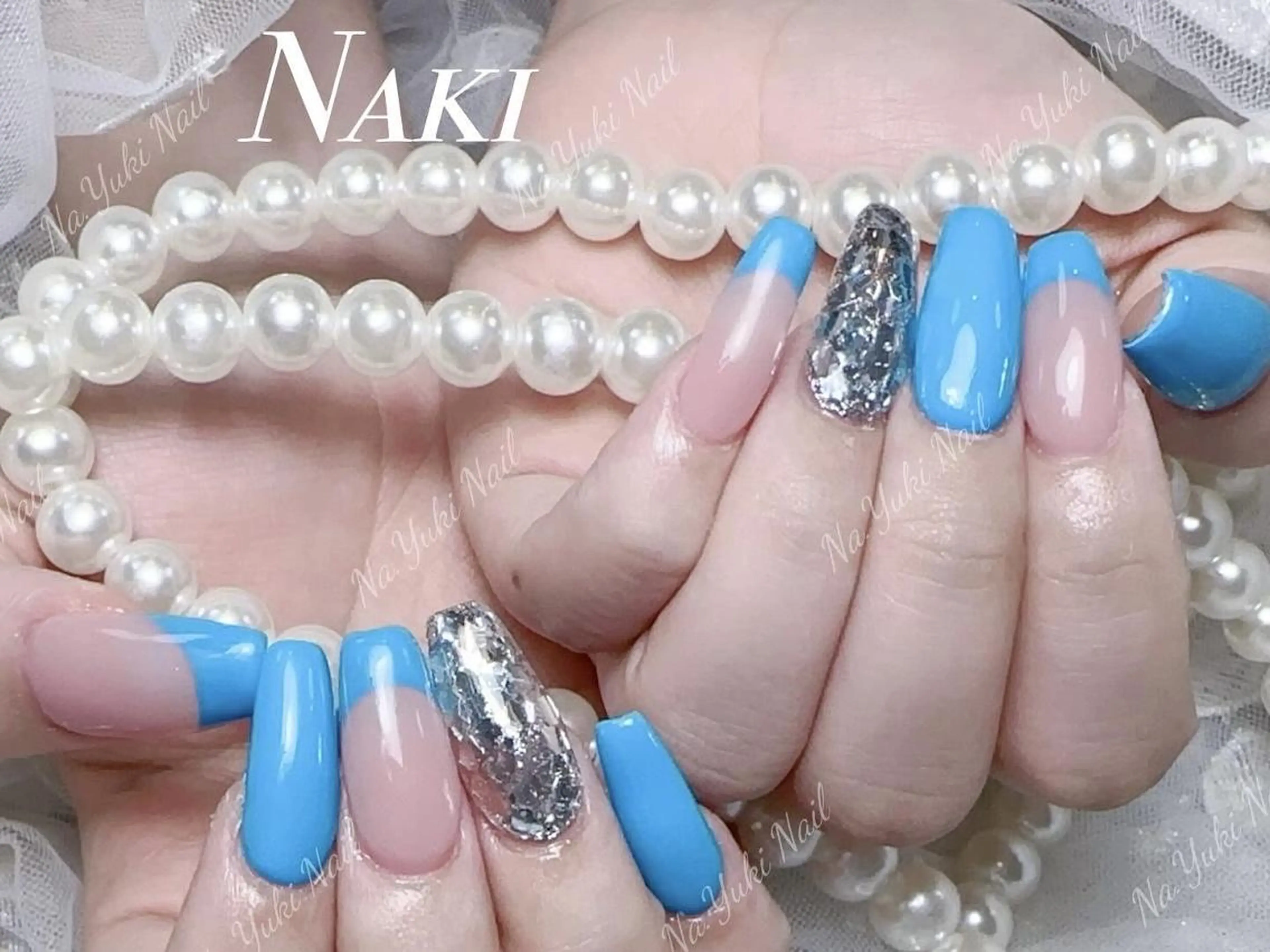 ネイル Queenie 🦋のネイルデザイン