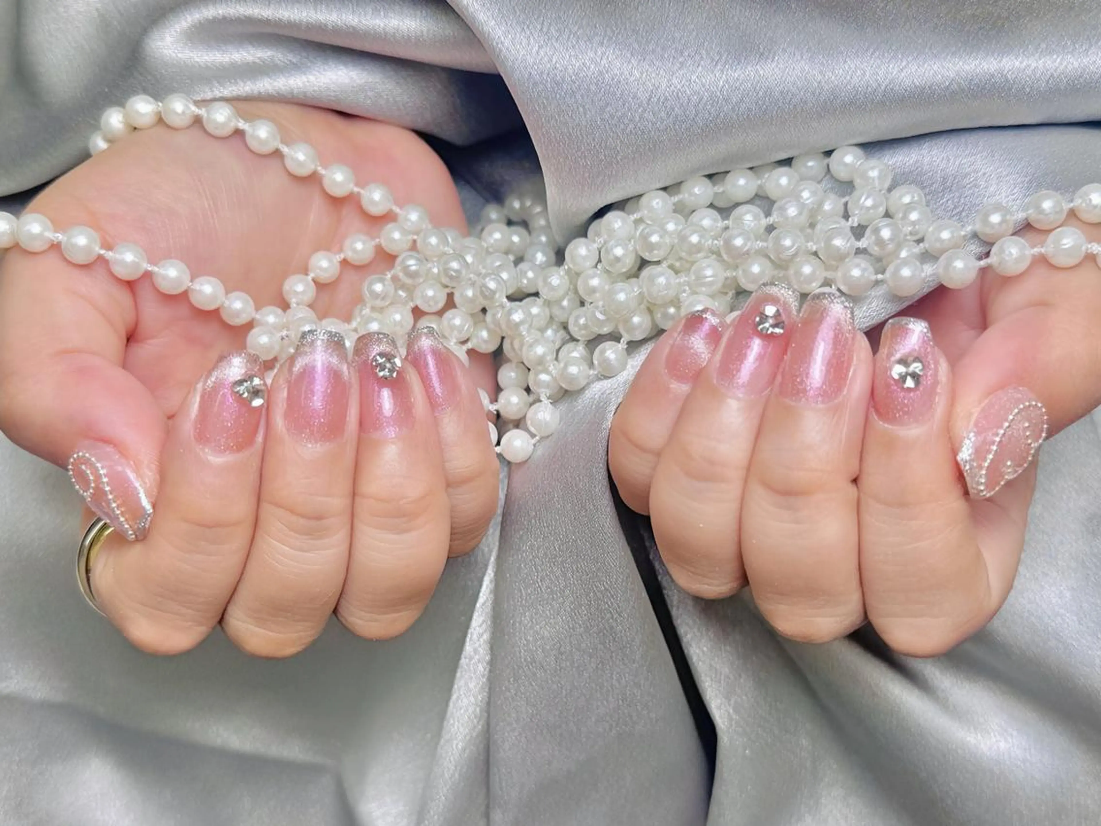 🩵🫧【チップ長さだし】マグネット・ミラー・オーロラワンカラーパーツ2個無料❤️🔥の写真