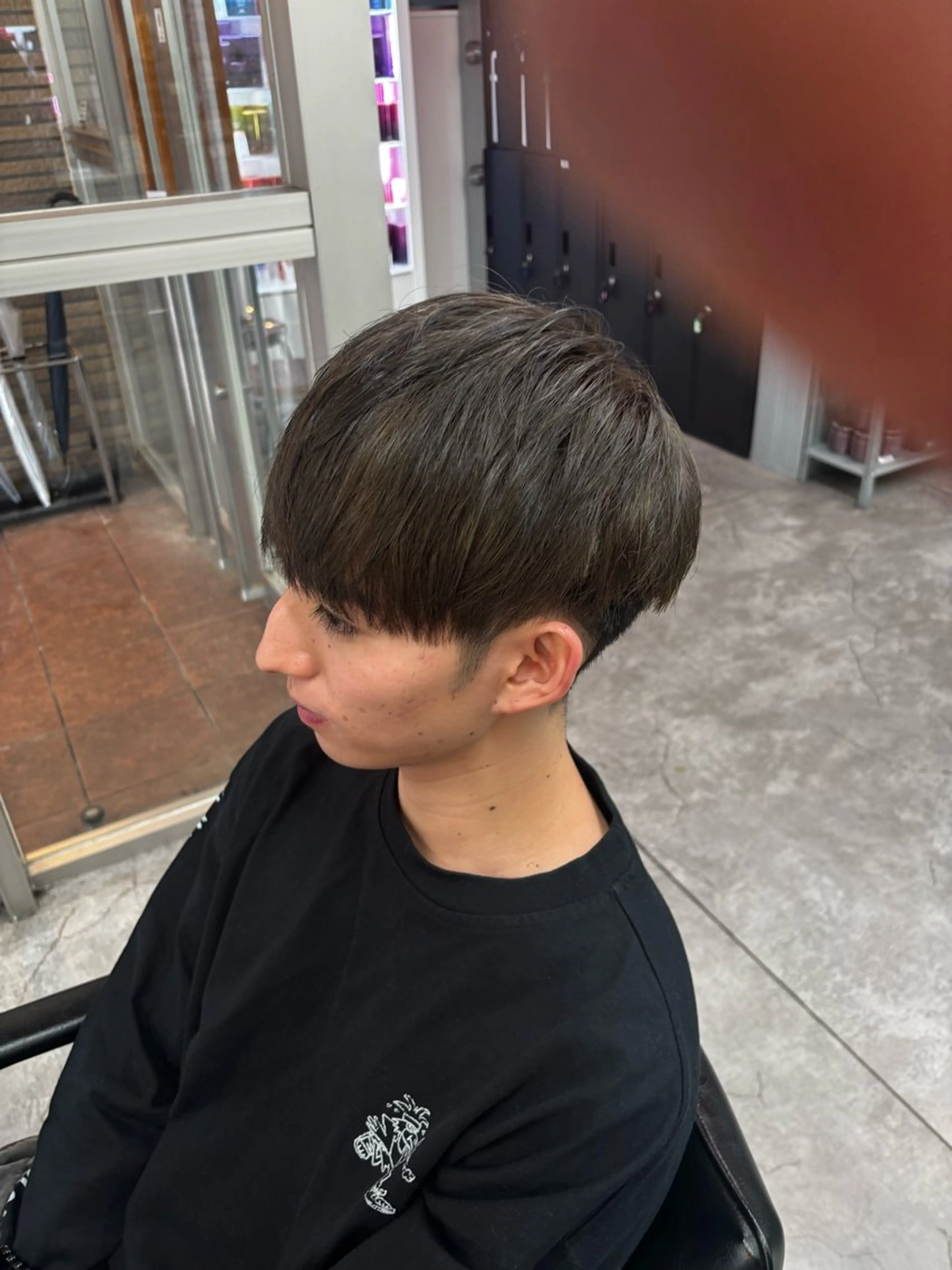 カラー メンズ カット ヘアカラー メンズ特化✨️ 韓国風パーマ🔥一八のヘアスタイル