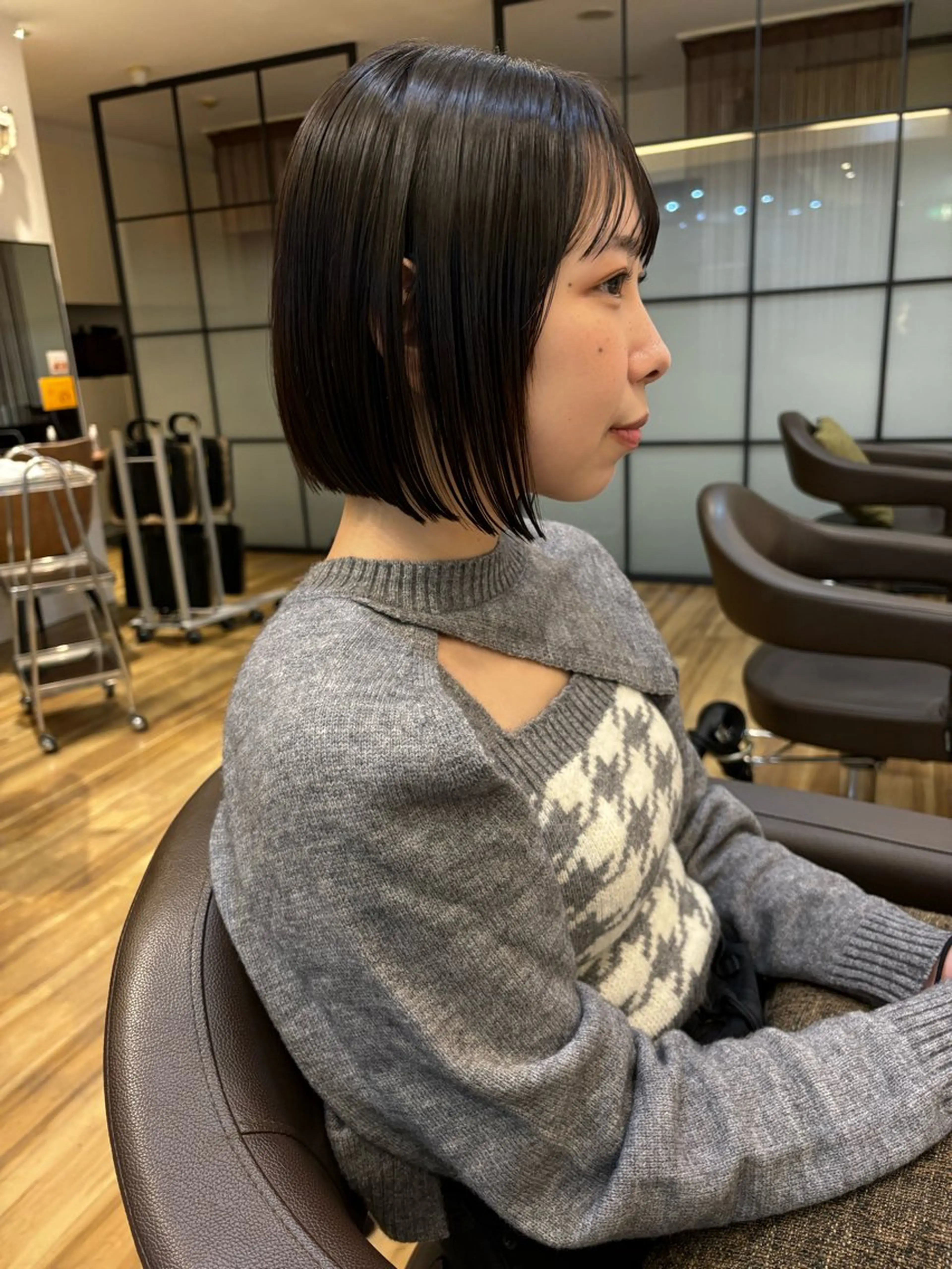 ショート ボブ 韓国風ヘア カット ヘアカラー レイヤーカット /透明感/千葉怜寿のヘアスタイル