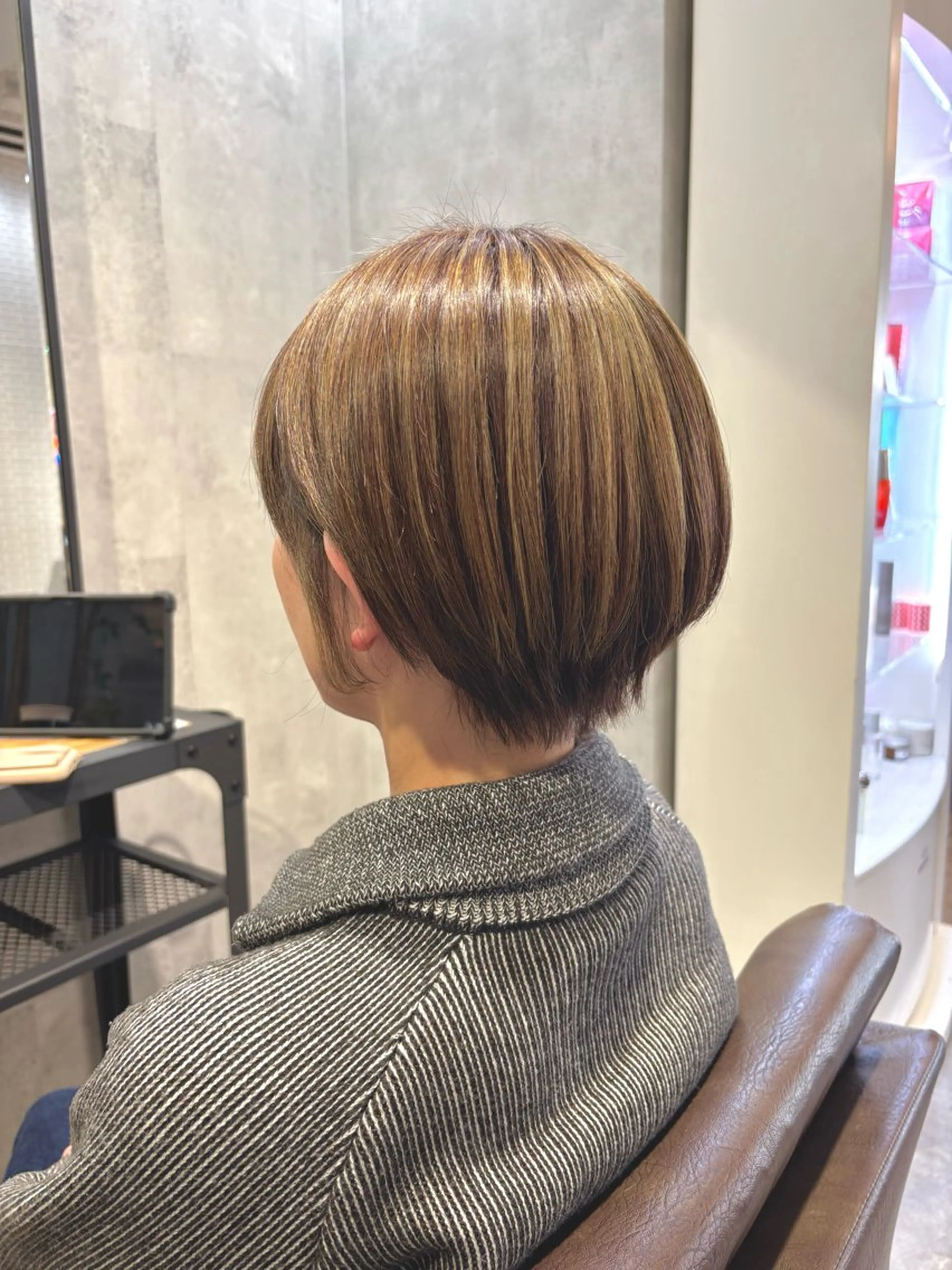 ショート カット ヘアカラー ぱく みやんのヘアスタイル