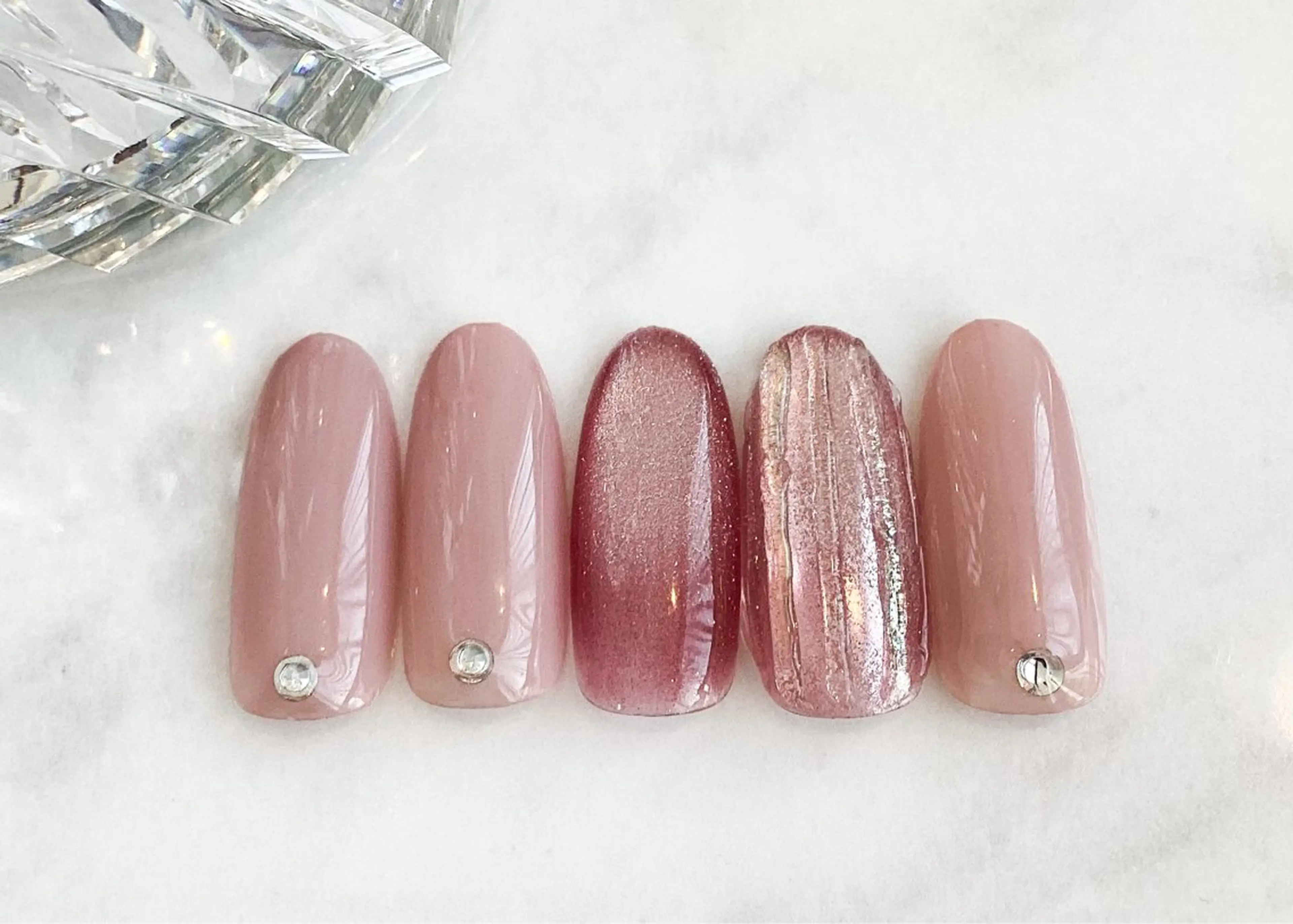 ネイル 💠Peerless ネイル&アイ🫧のマツエク・マツパデザイン