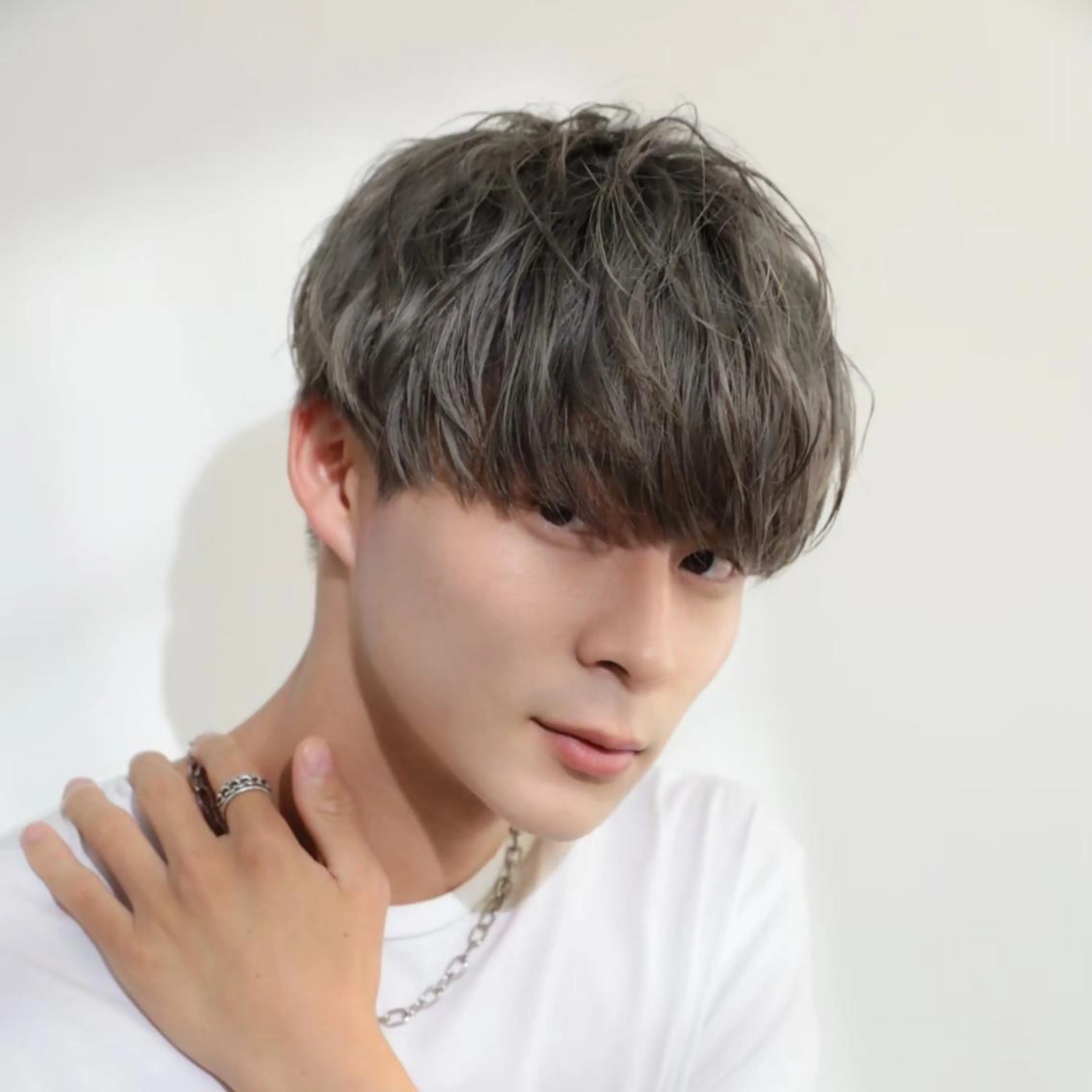 ショート カラー パーマ ツイストスパイラルパーマ 似合わせカット スパイラルパーマ BIRTH by Happiness所属・【メンズ専門】 古田 隆悟のヘアスタイル