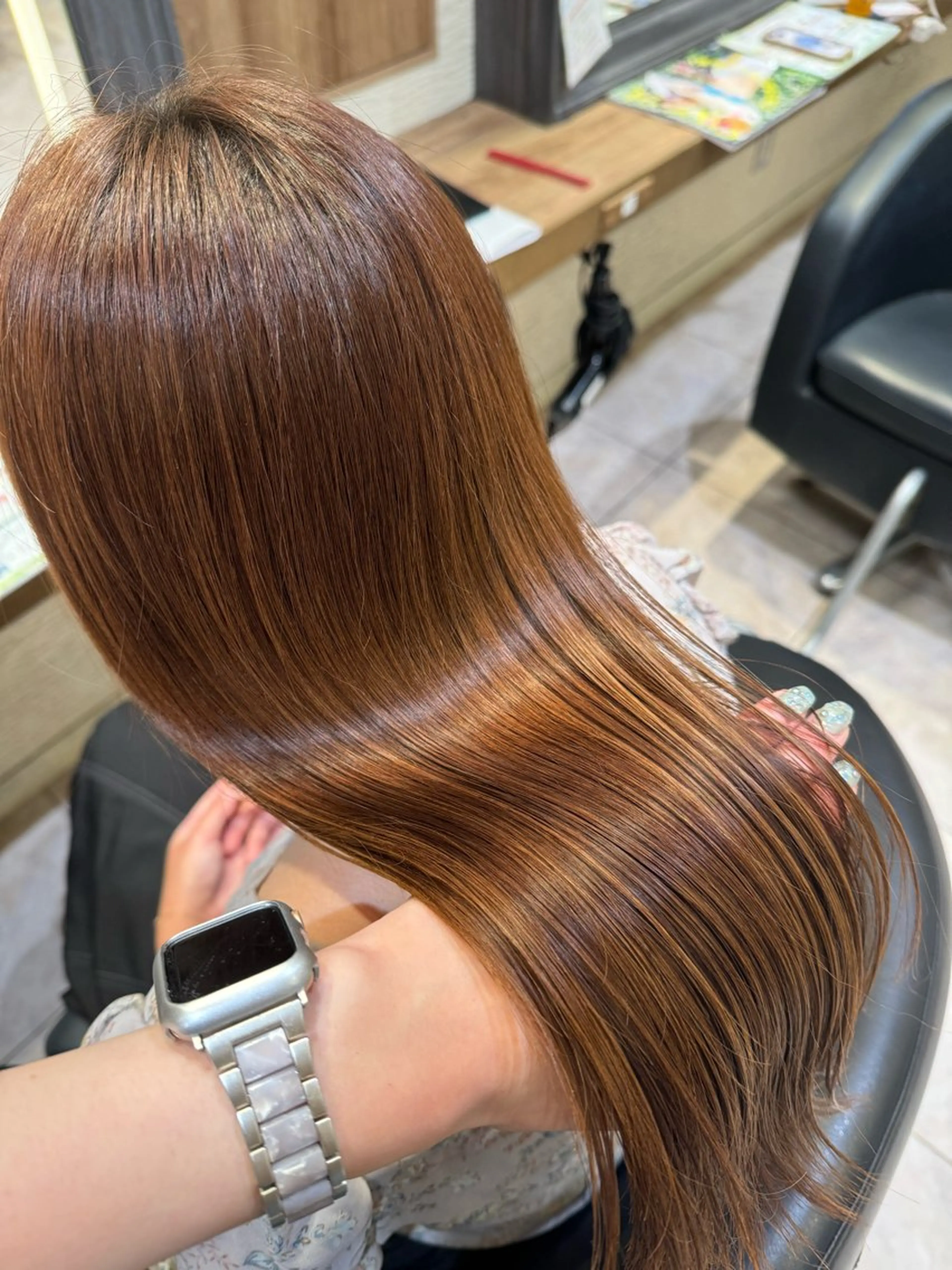 ロング パーマ さら艶レイヤーカット 🩶Suzuneのヘアスタイル