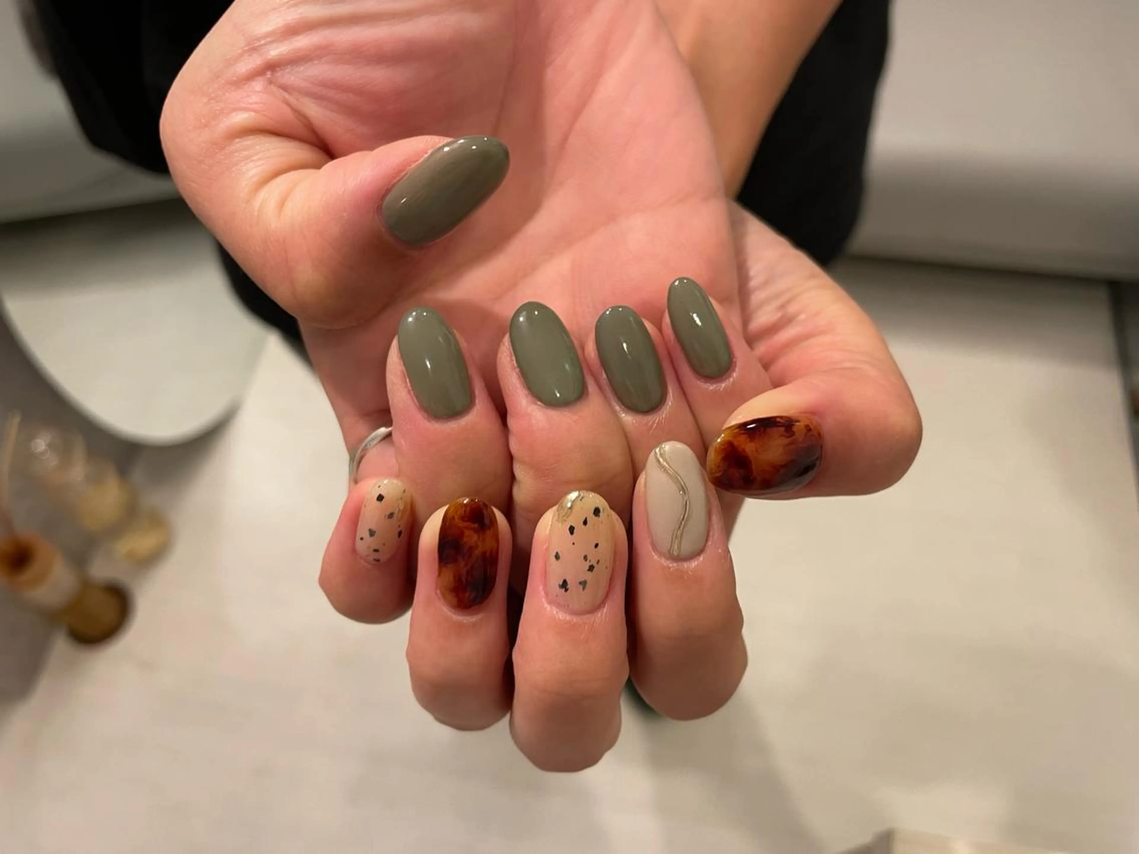ネイル ニュアンスネイル haruka. nailsTOKYOのネイルデザイン
