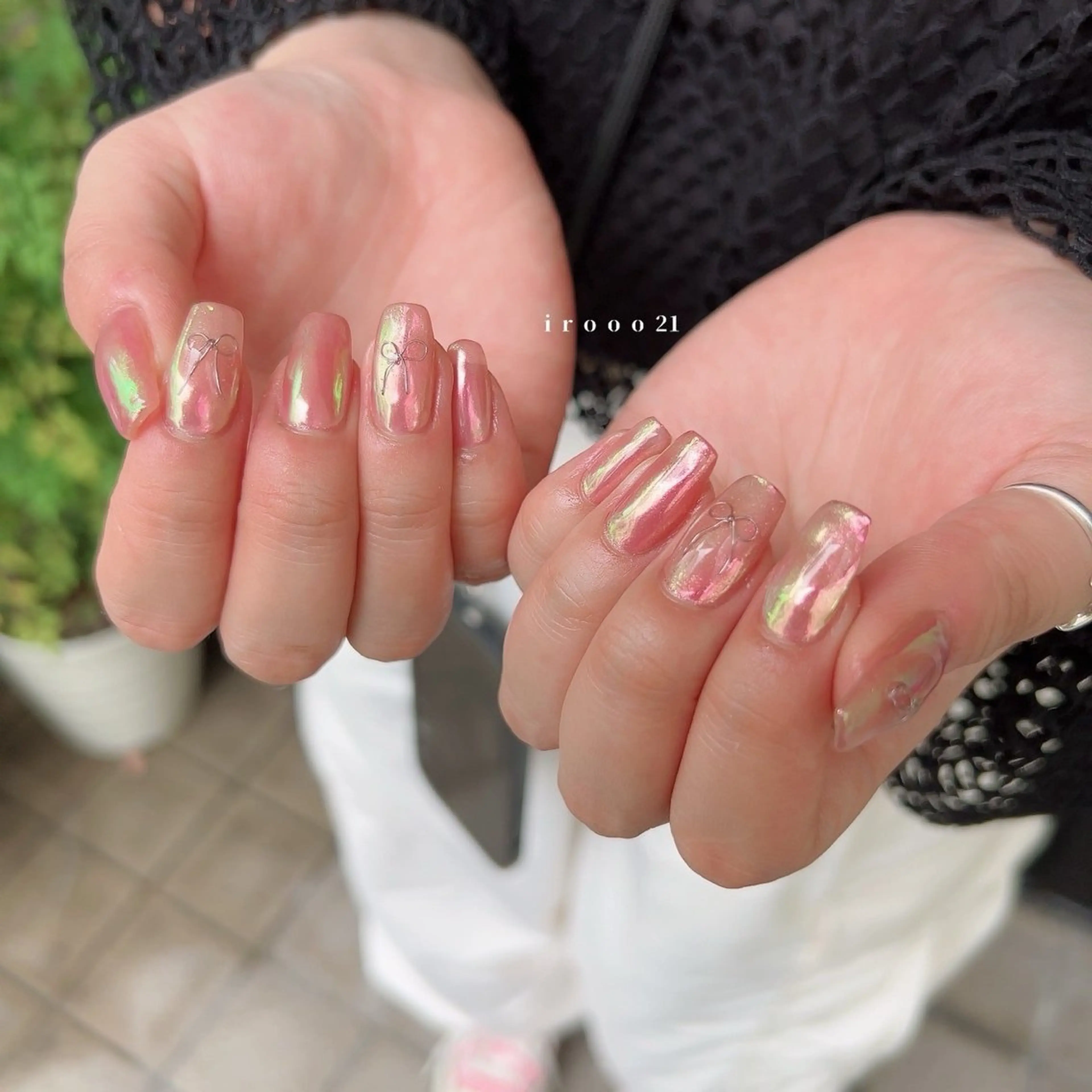 ネイル ジェルネイル ガーリー 氷ネイル・うるうるネイル ピンク リボン irooo 21のネイルデザイン