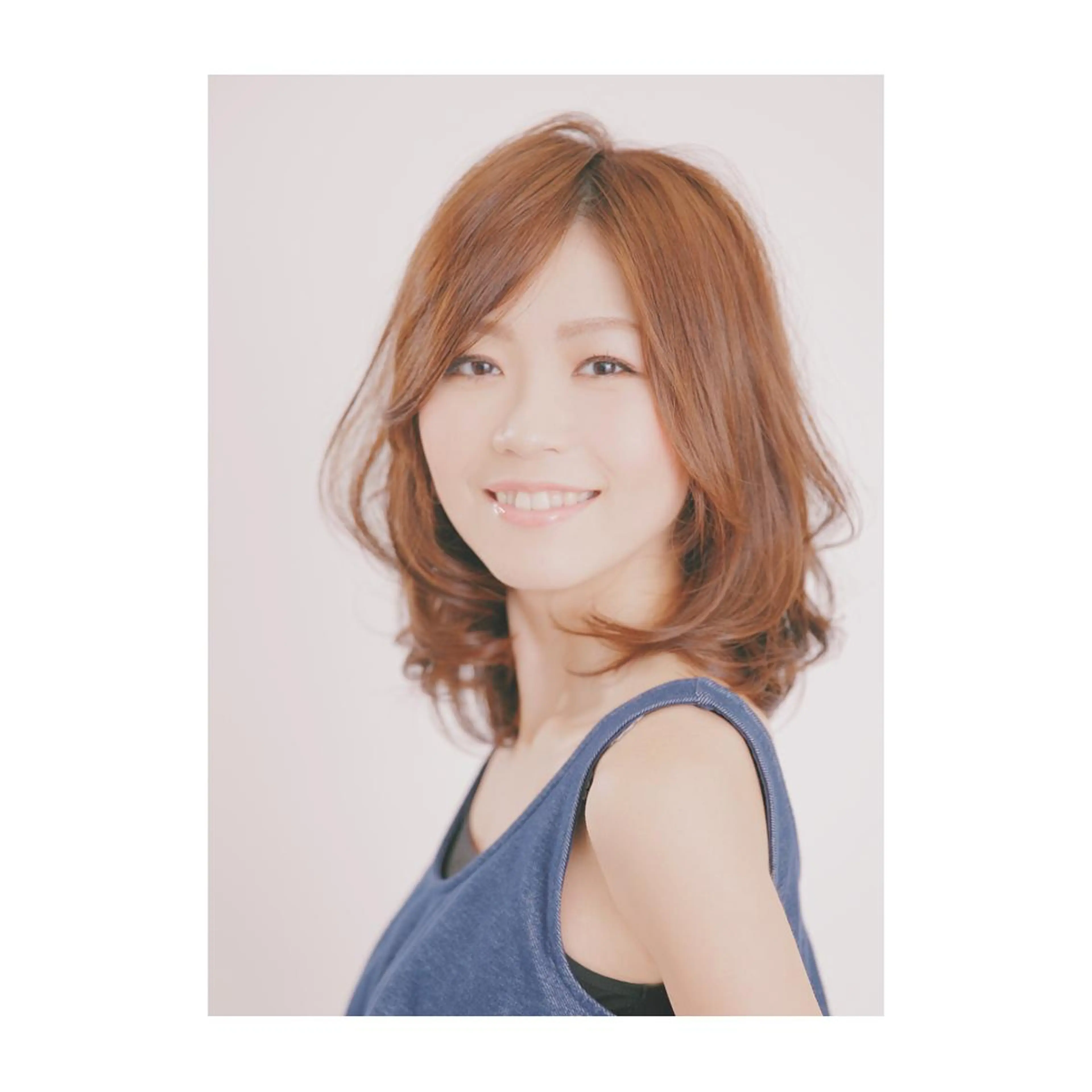 🌖カット + イルミナカラーの写真